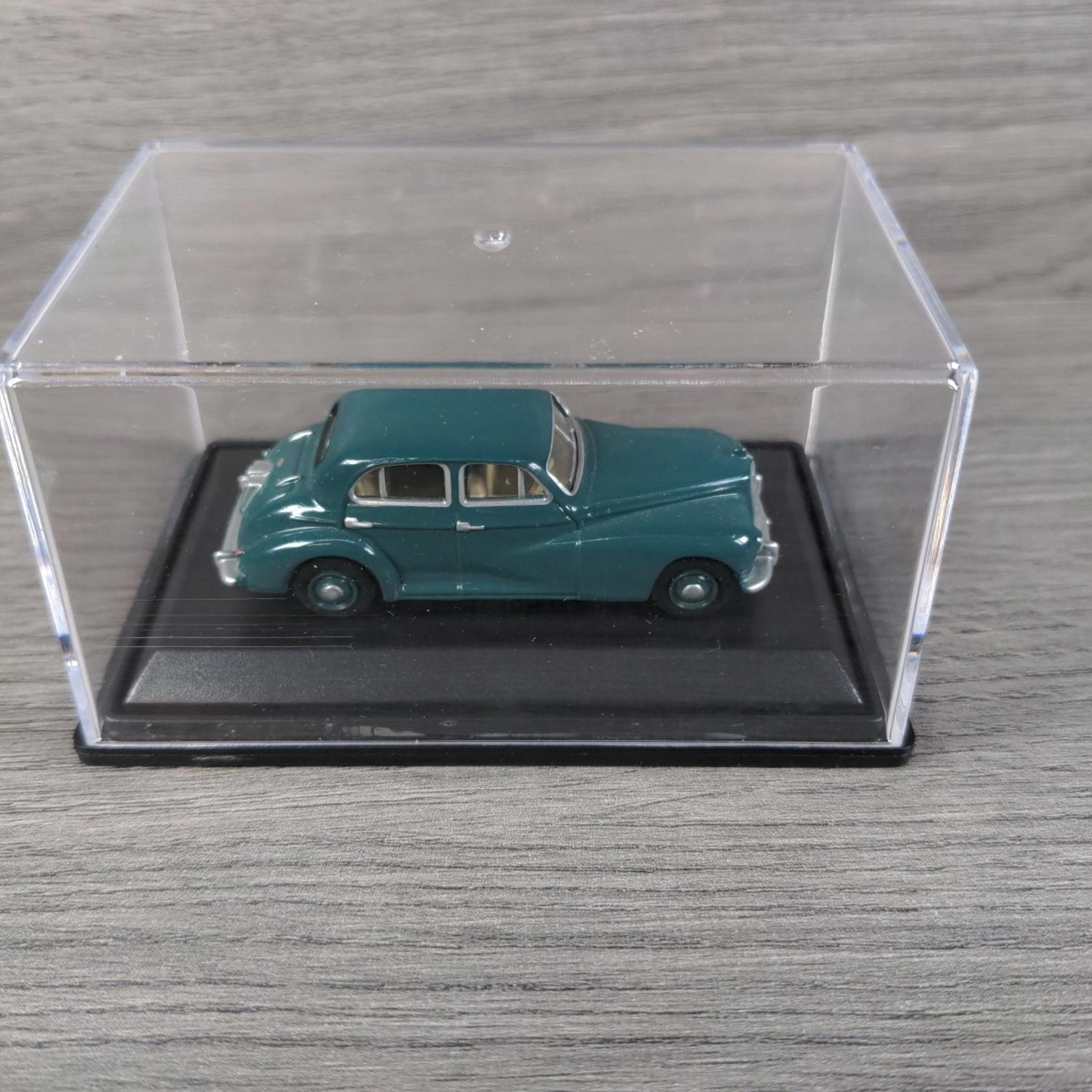 Oxford Automobile Company Romain Green Morris Six 1:76 Scale Die-Cast Model - Retrorama UK