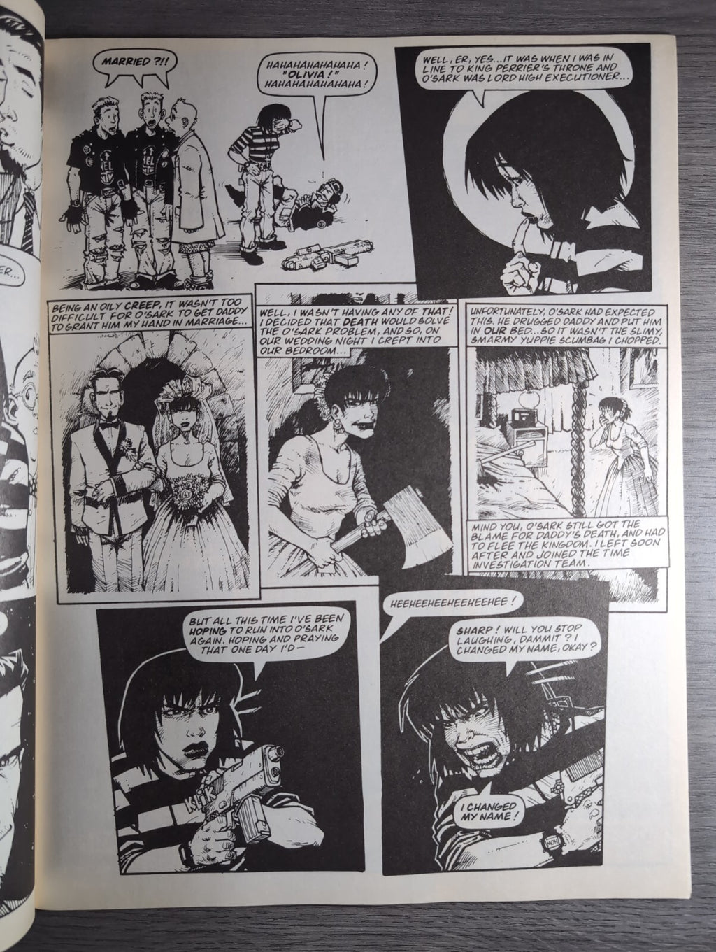 2000AD Prog 709 Featuring Judge Dredd Comic 15th Dec 1990 Vintage Retro Comic