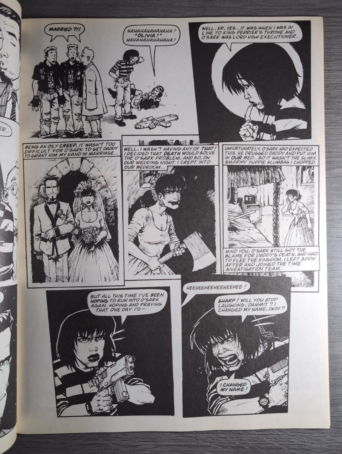2000AD Prog 709 Featuring Judge Dredd Comic 15th Dec 1990 Vintage Retro Comic
