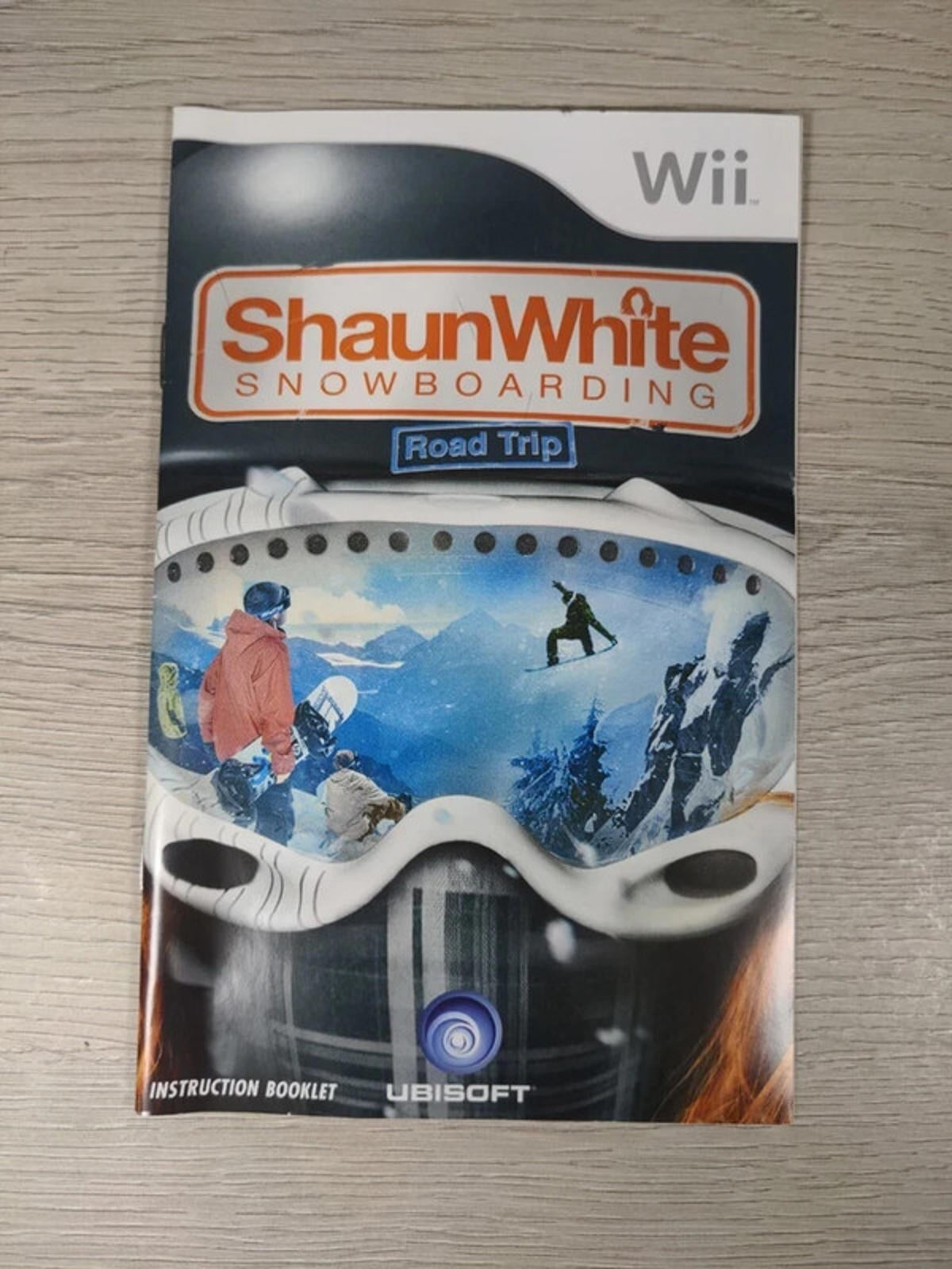 Shaun White Snowboarding Road Trip Nintendo Wii Game & Manual