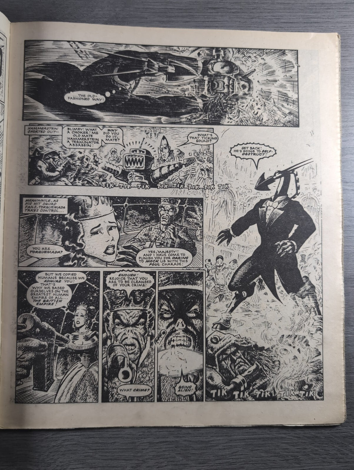 2000AD Prog 396 Featuring Judge Dredd Comic 15th Dec 1984 Vintage Retro Comic