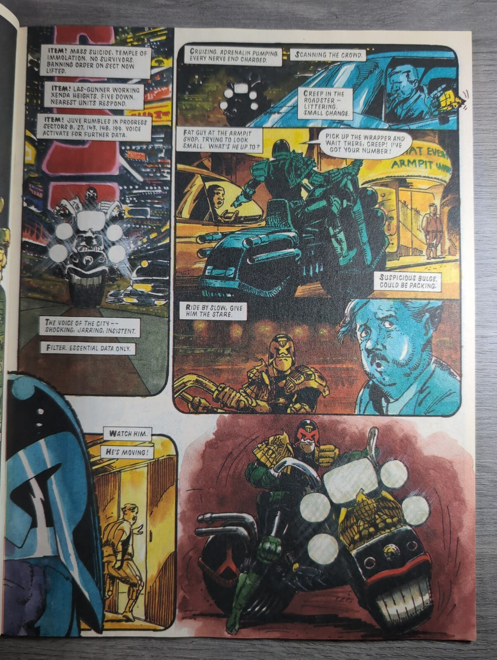 2000AD Prog 671 Featuring Judge Dread Comic 24th March 1990 Vintage Retro Comic - Retrorama UK
