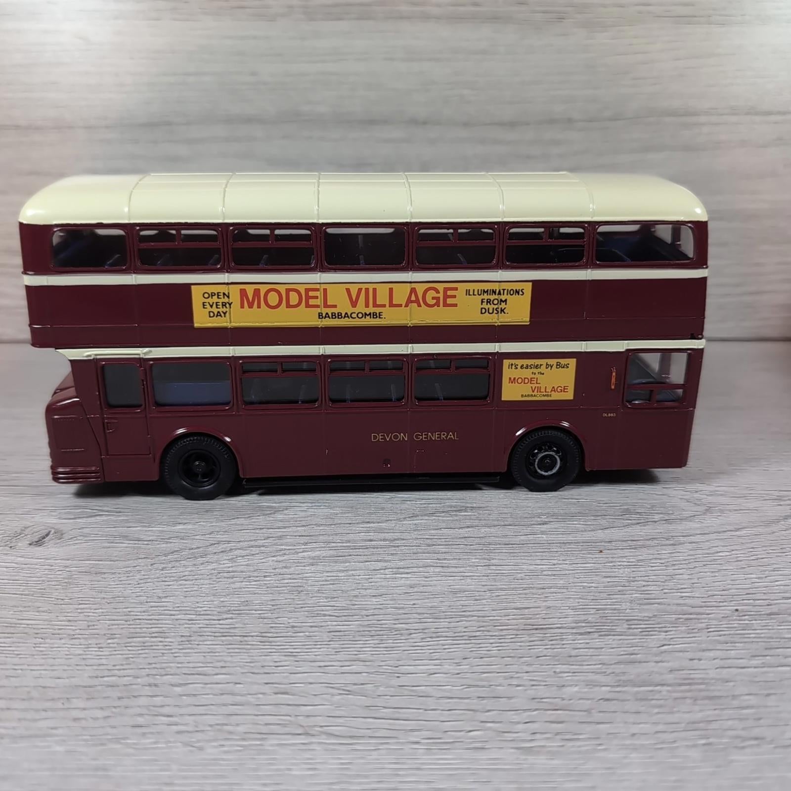 Corgi Classics Public Transport 97052 Guy Arab Leyland Atlantean Die-Cast Model