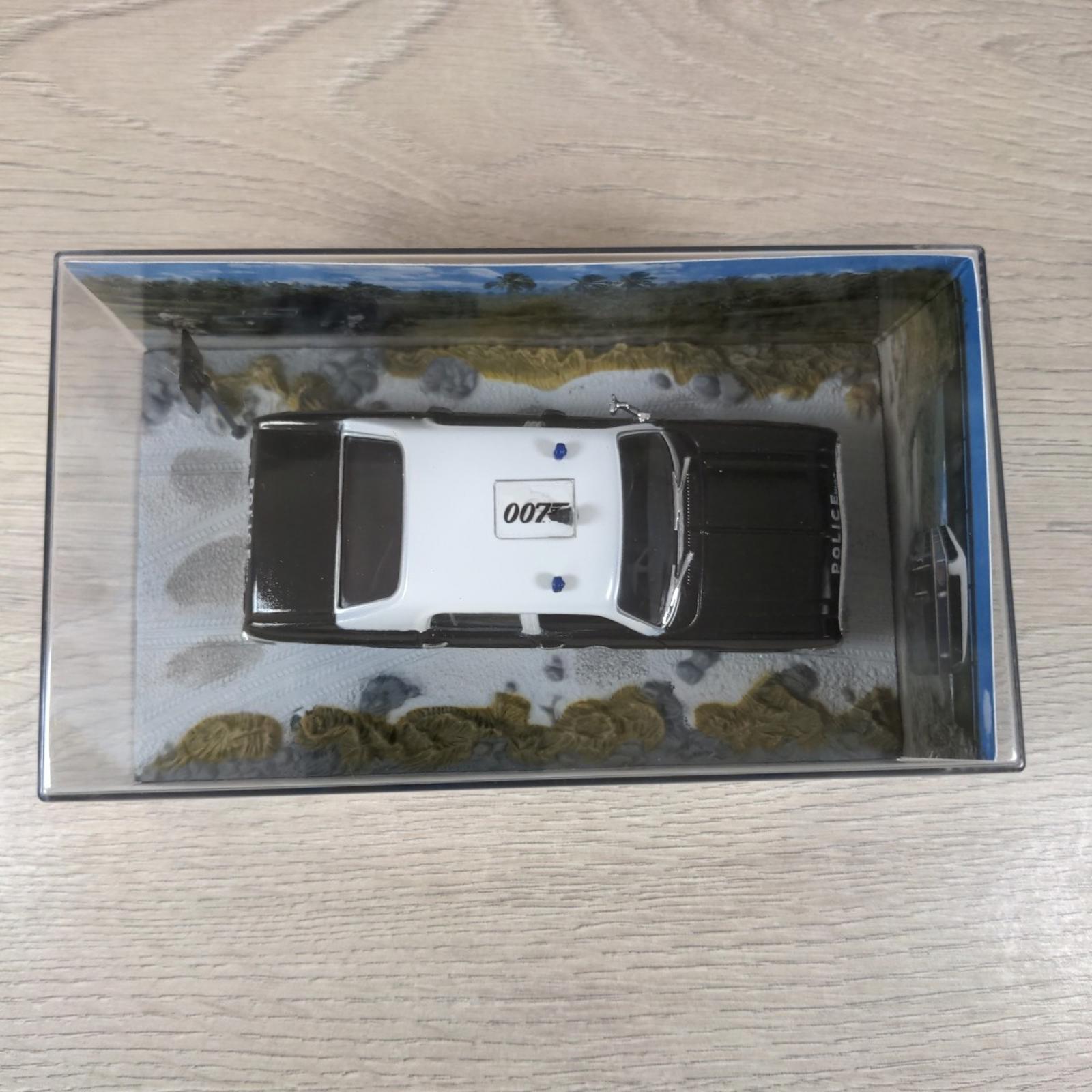 Eaglemoss James Bond 007 Chevrolet Nova Live And Let Die Diecast Car 1:43 Scale