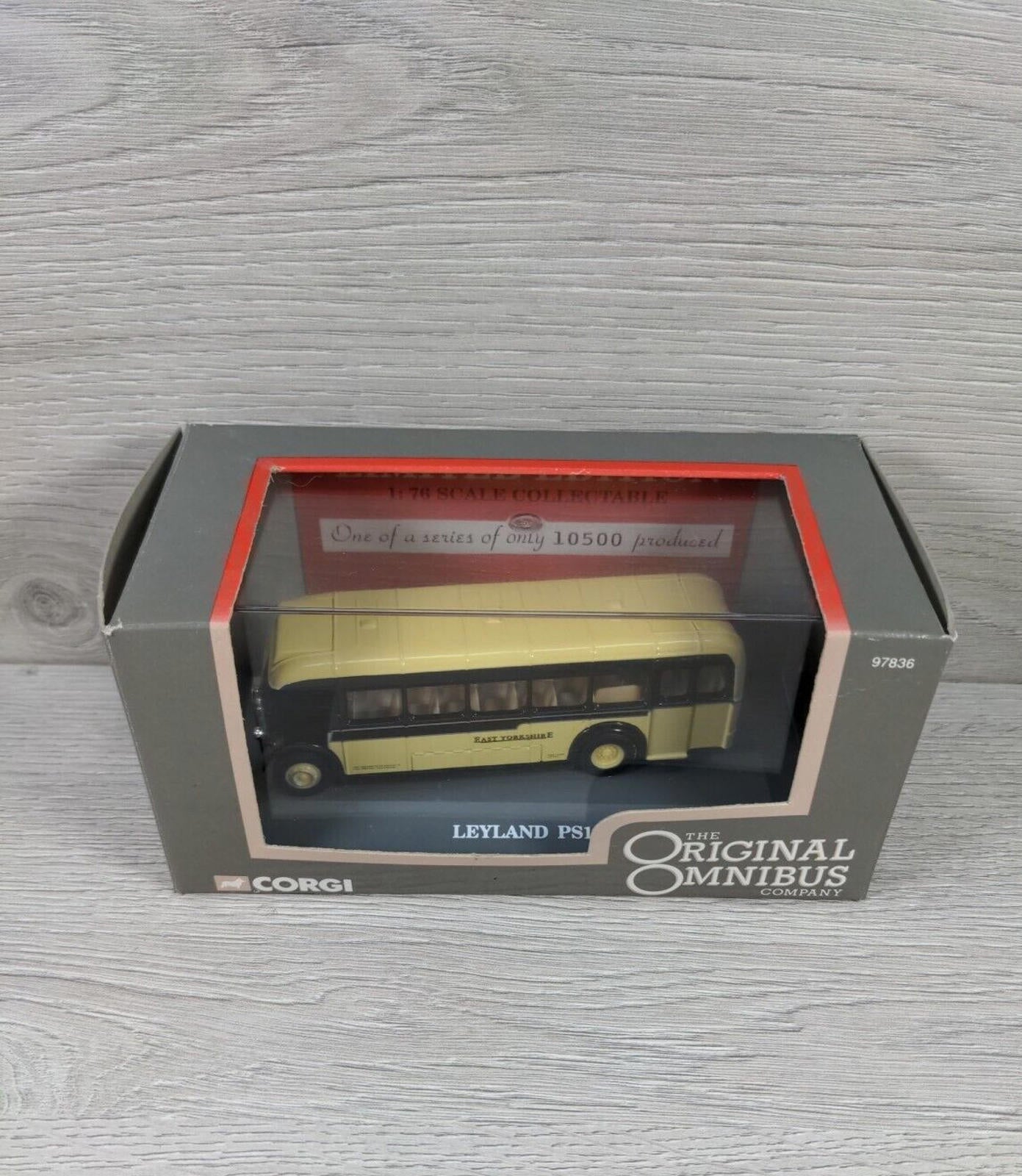 Corgi The Original Omnibus Leyland PS1 East Yorkshire Motor Services No 97836 - Retrorama UK