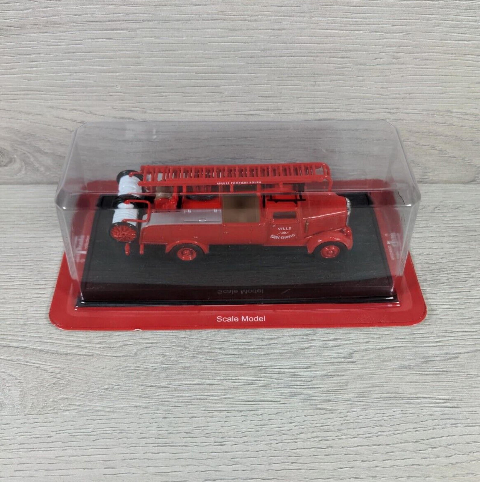 Del Prado Fire Engines of the World 1:57 Autopompe Berliet AP80 HP Model