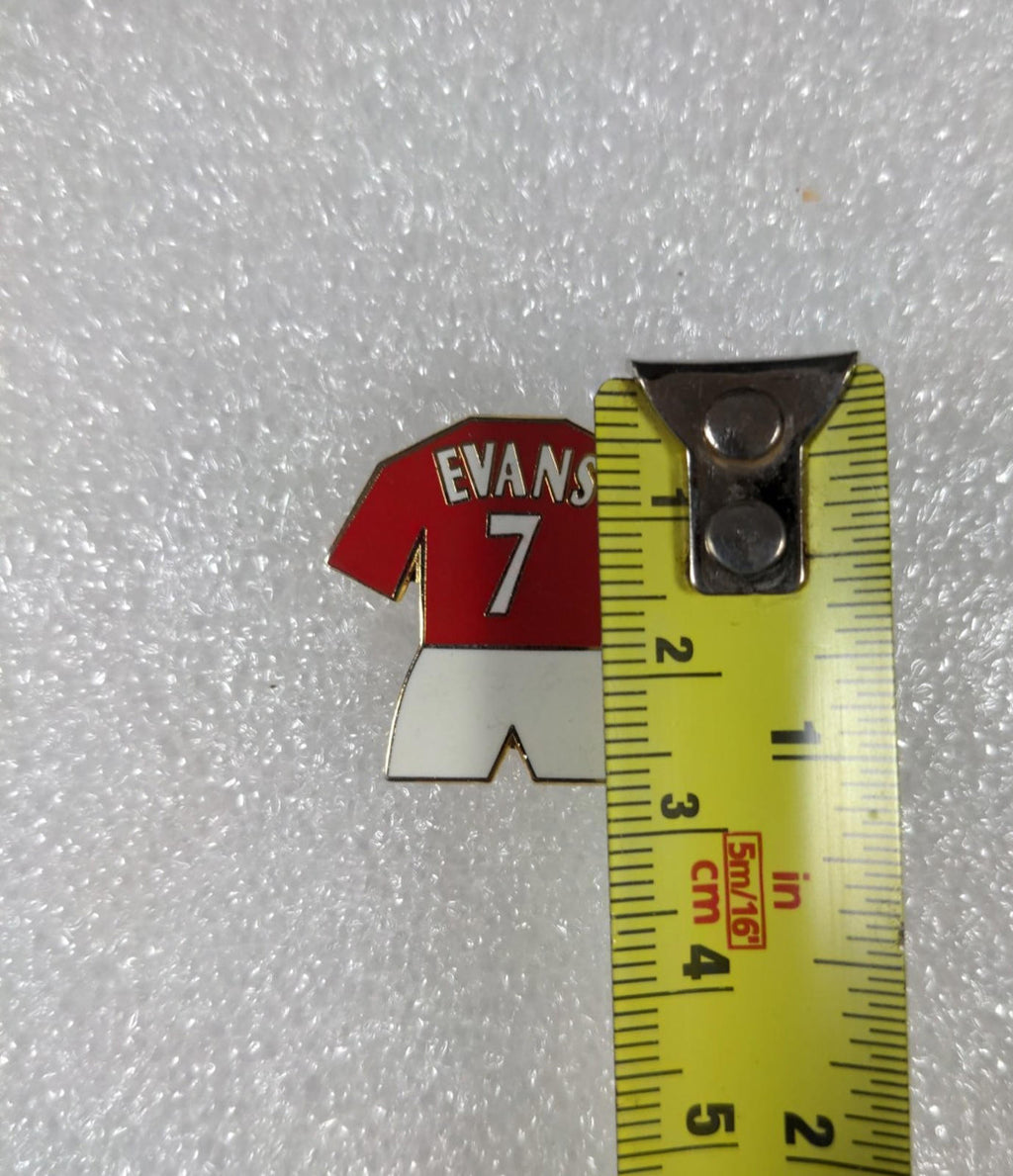 Manchester United Football Club Evans No7 Shirt Enamel Pin Badge - Retrorama UK