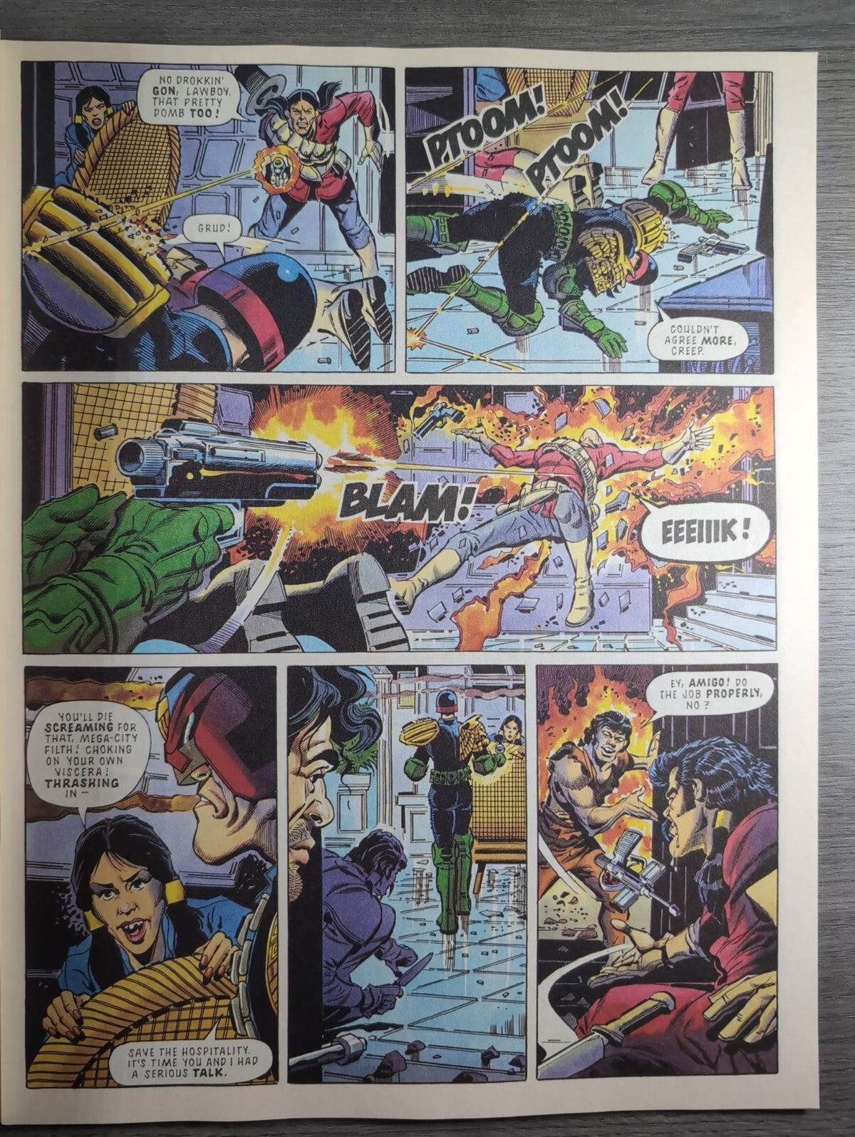 2000AD Prog 878 Featuring Judge Dredd Comic 11th March 1994 Vintage Retro Comic