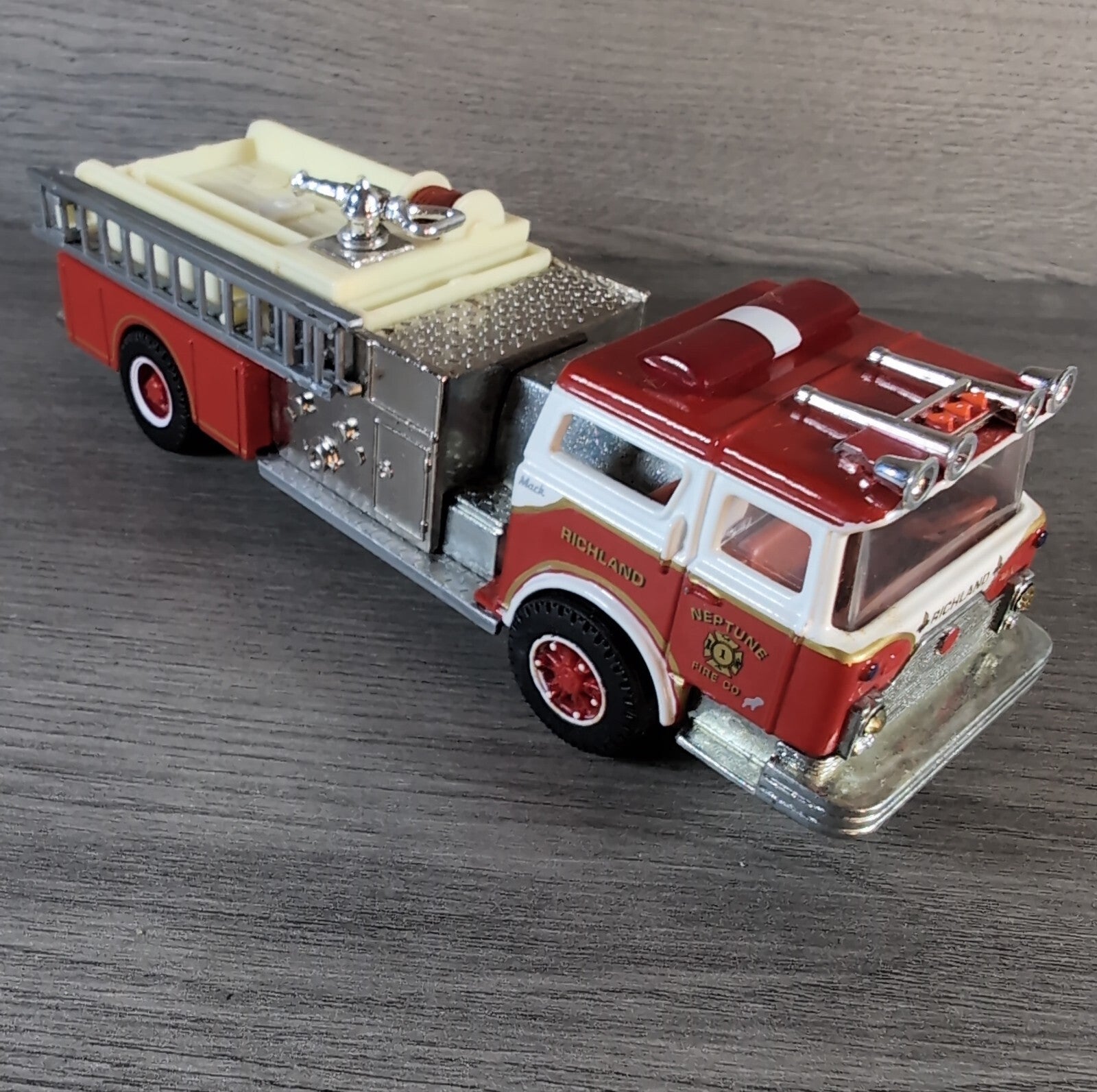 Corgi Classics 98485 Mack CF Pumper Fire Truck Die-Cast Model