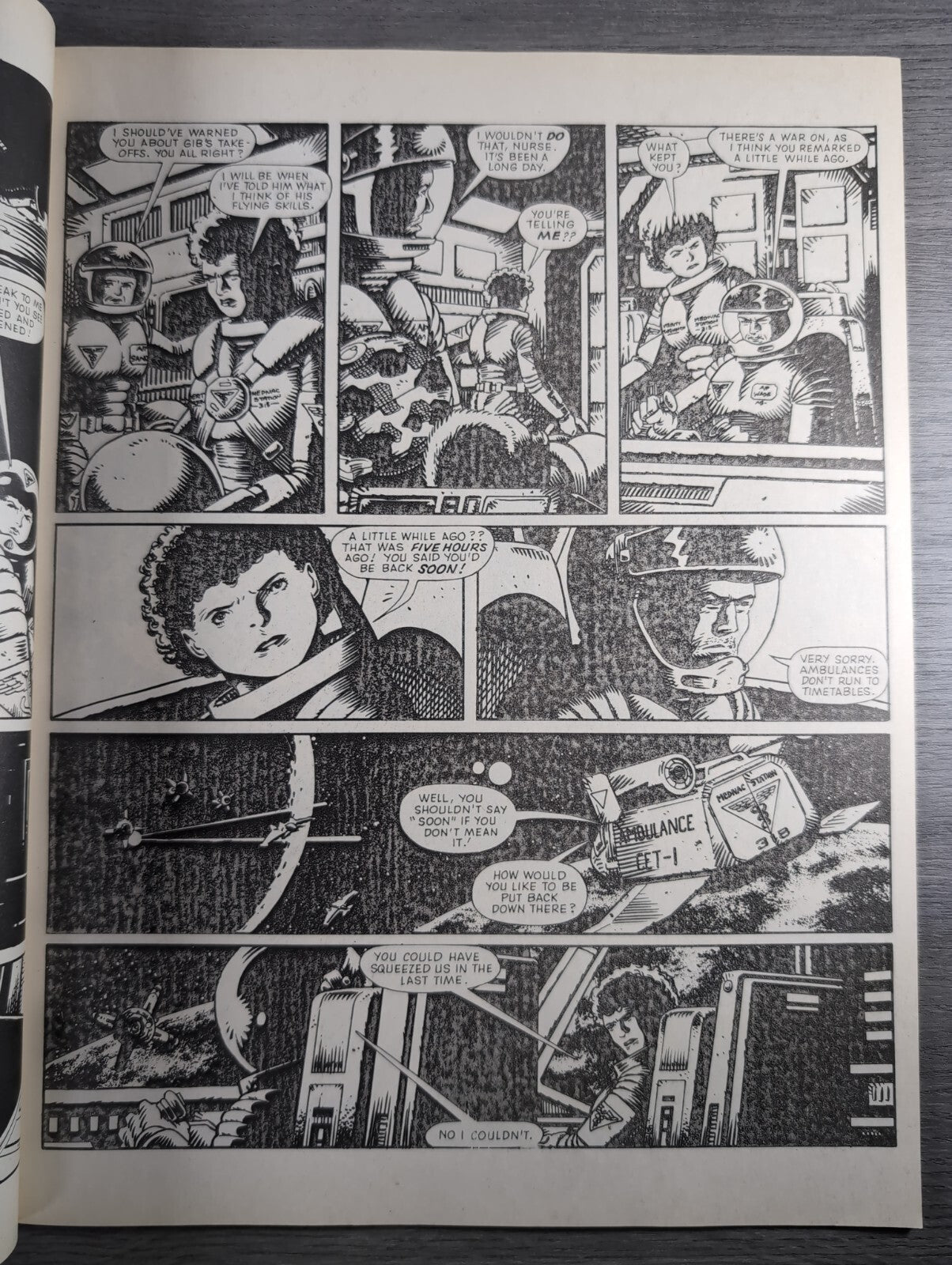 2000AD Prog 621 Featuring Judge Dread Comic 8th April 1989 Vintage Retro Comic