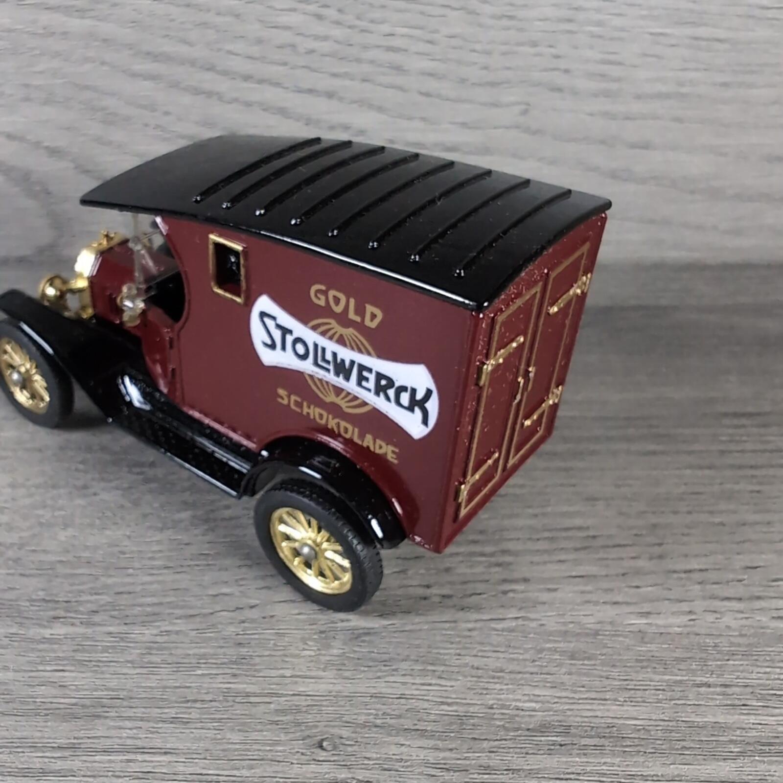 Corgi Classics Ford T Van 875 Limited Edition Die-Cast Model Van