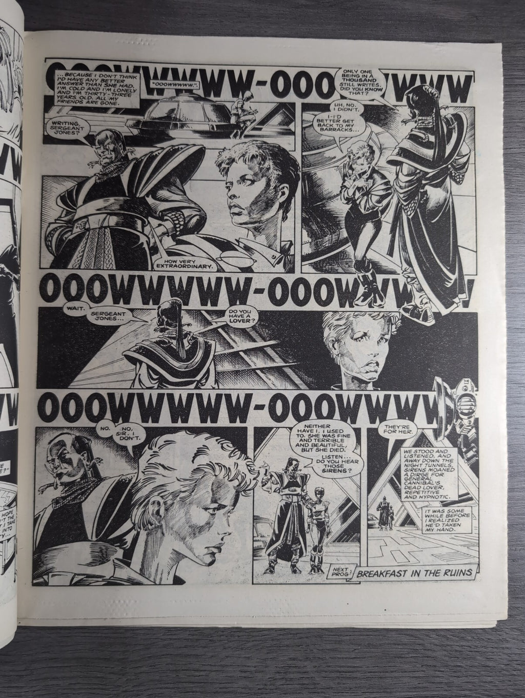 2000AD Prog 464 Featuring Judge Dread Comic 5th April 1986 Vintage Retro Comic