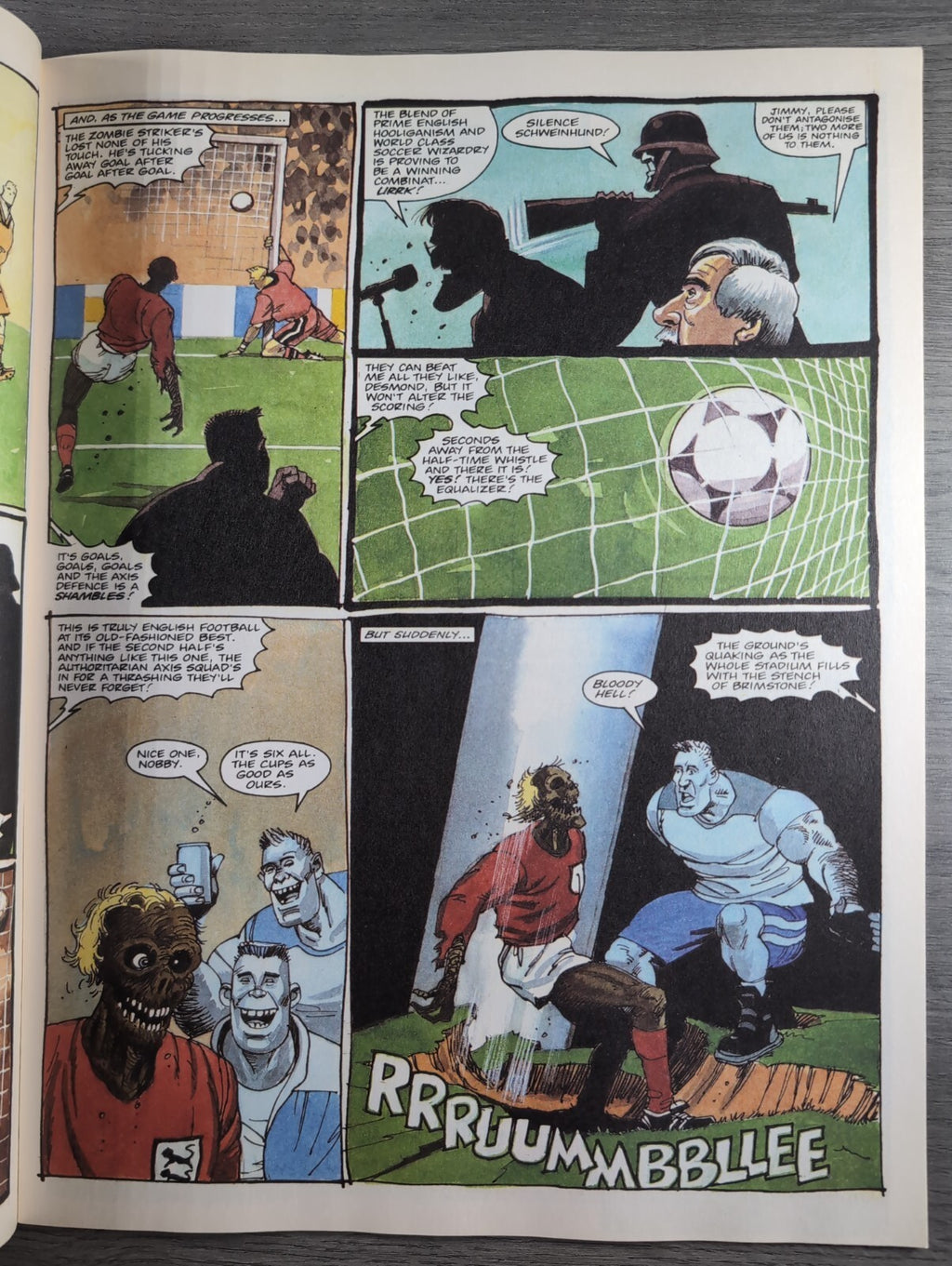 2000AD Prog 906 Featuring Judge Dredd Comic 23rd Sept 1994 Vintage Retro Comic