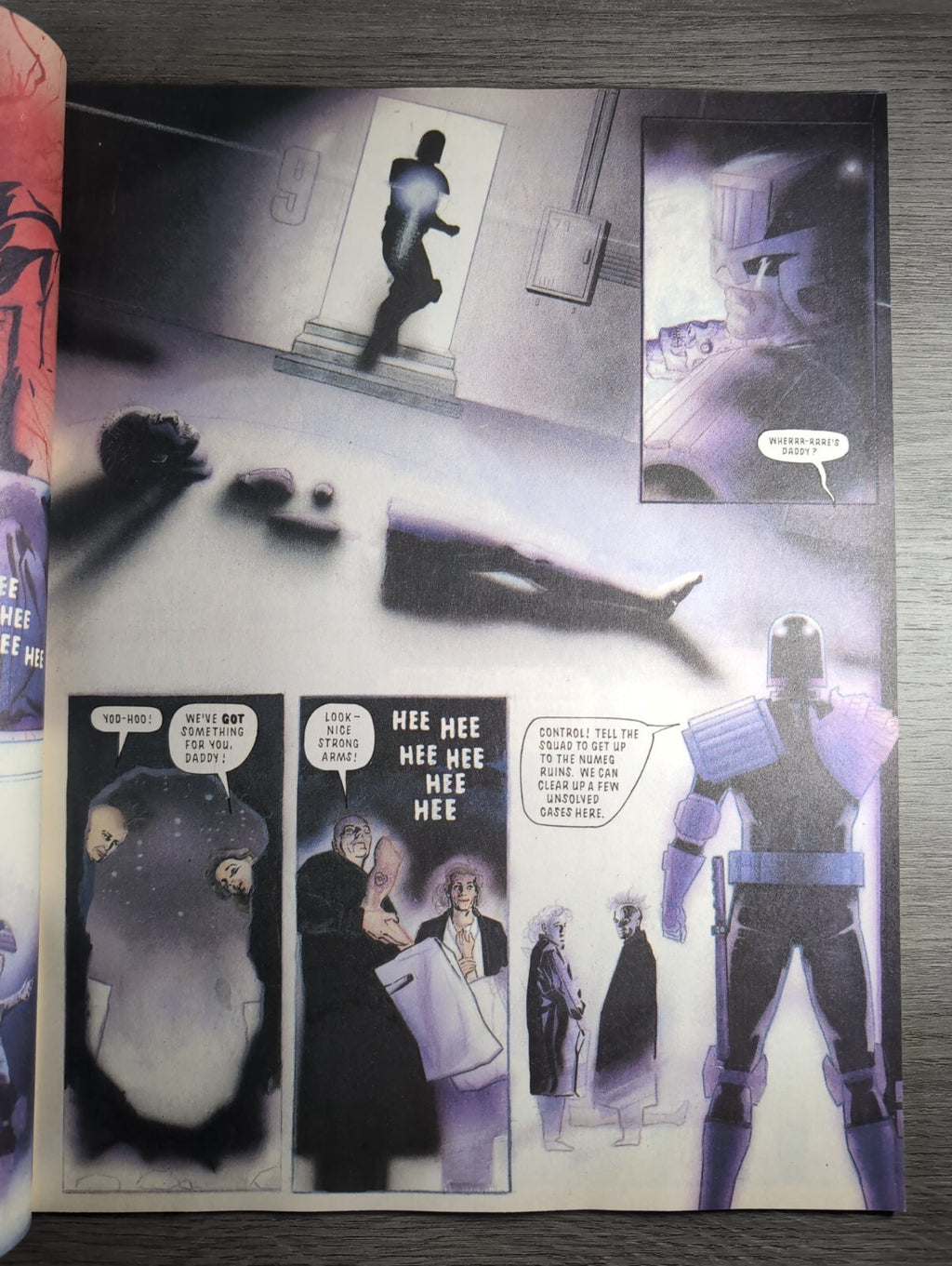 2000AD Prog 717 Featuring Judge Dredd Comic 9th Feb 1991 Vintage Retro Comic