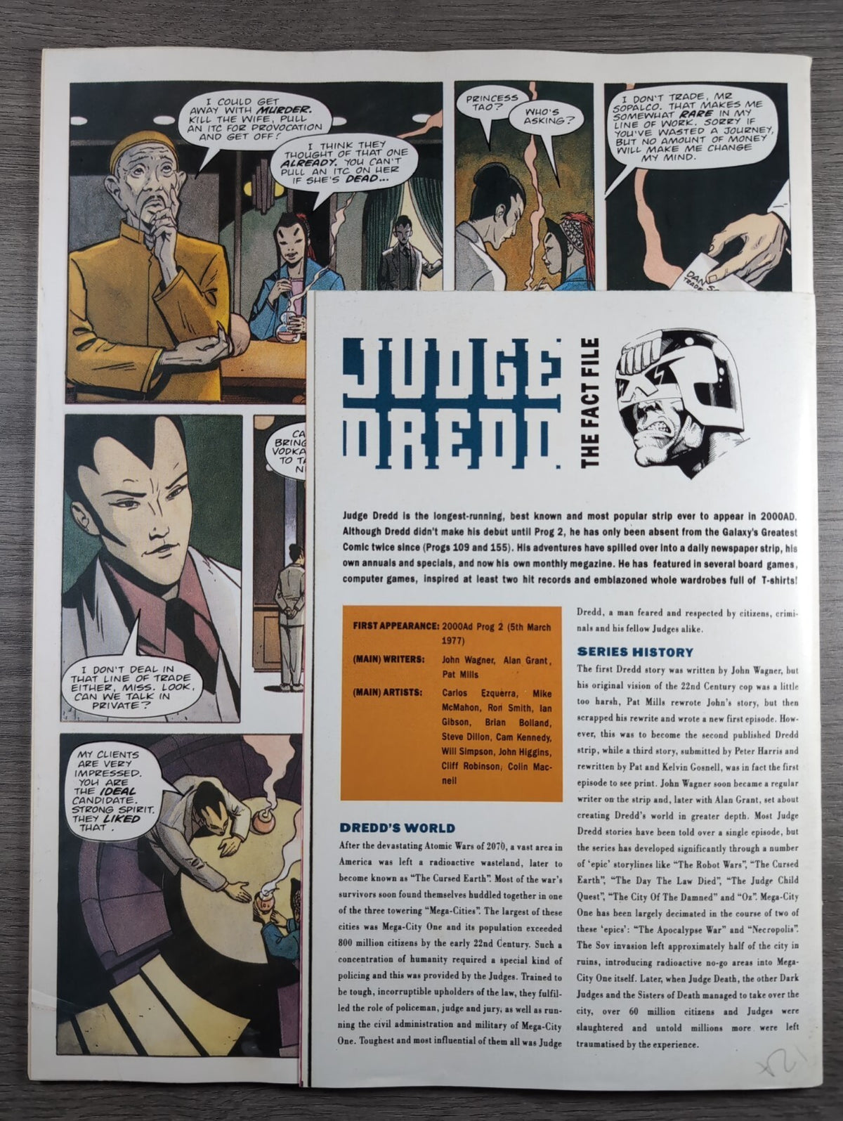 2000AD Prog 723 Featuring Judge Dredd Comic 23rd March 1991 Vintage Retro Comic