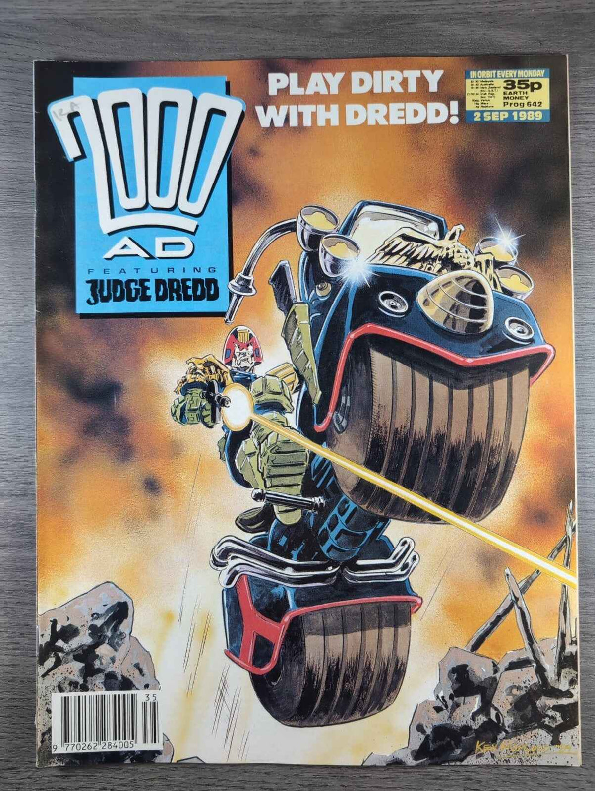 2000AD Prog 642 Featuring Judge Dredd Comic 2nd Sept 1989 Vintage Retro Comic