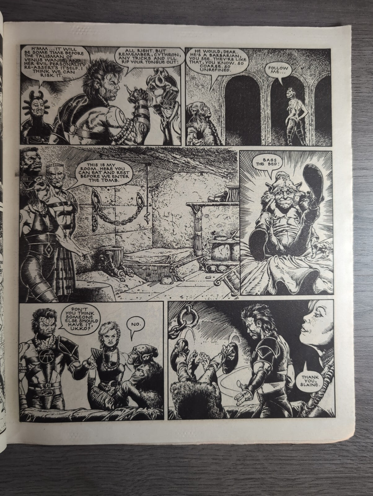 2000AD Prog 448 Featuring Judge Dread Comic 14th Dec 1985 Vintage Retro Comic