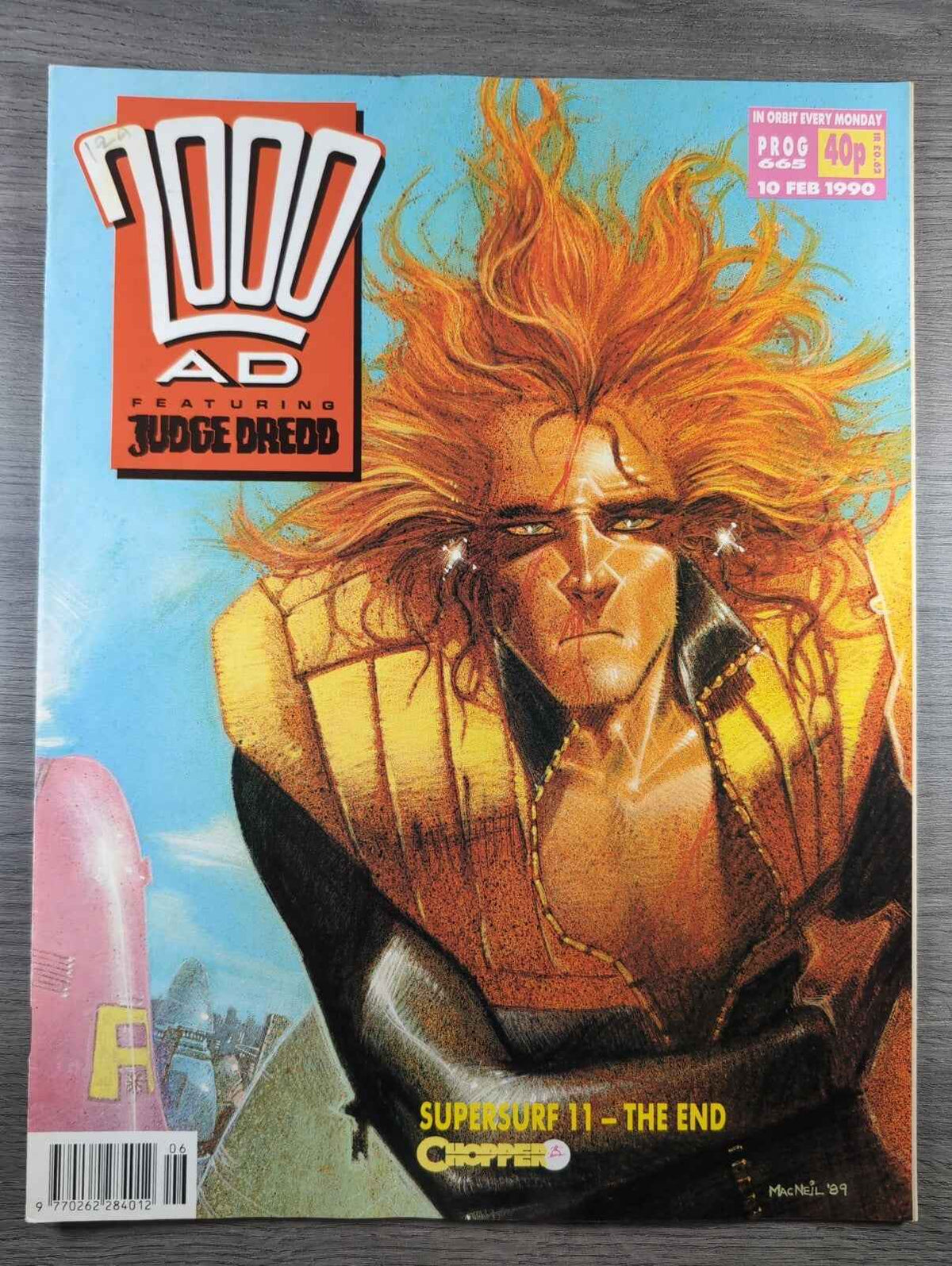 2000AD Prog 665 Featuring Judge Dredd Comic 10th Feb 1990 Vintage Retro Comic