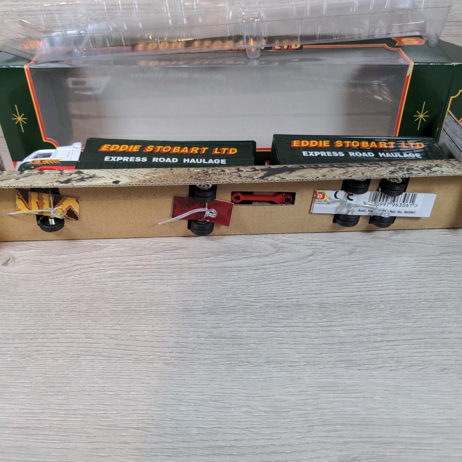 Corgi Eddie Stobart Ltd 59516 Volvo Short Wheelbase Lorry Die-Cast Model