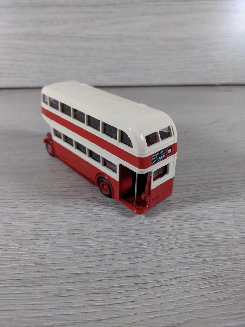Exclusive First Editions Leyland PD2 Lowbridge East Kent/Littlewoods 16003 1:76