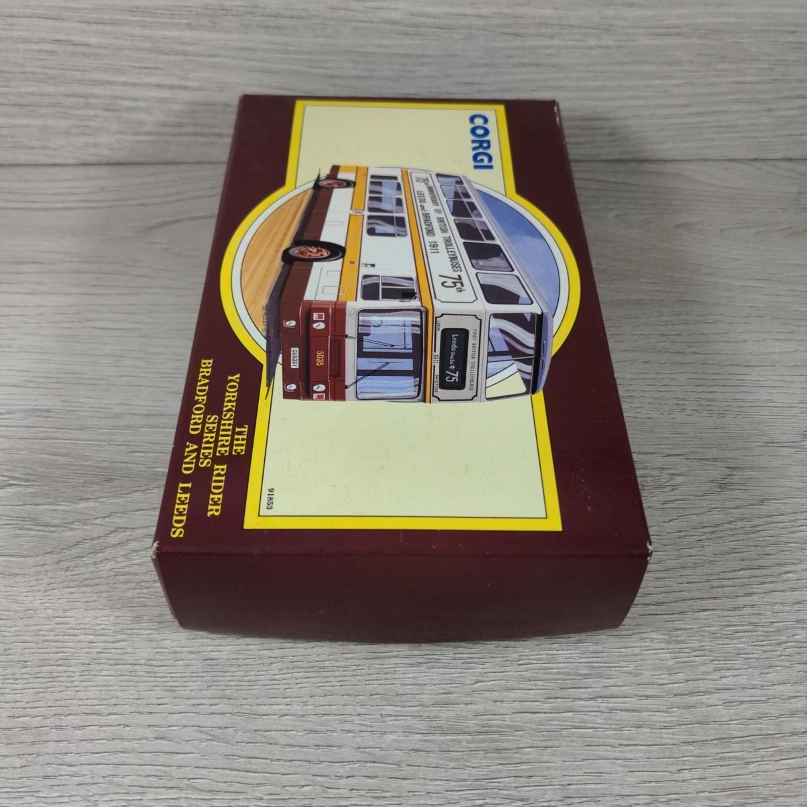 Corgi The Yorkshire Rider Series 91853 Bradford And Leeds Die-Cast Model