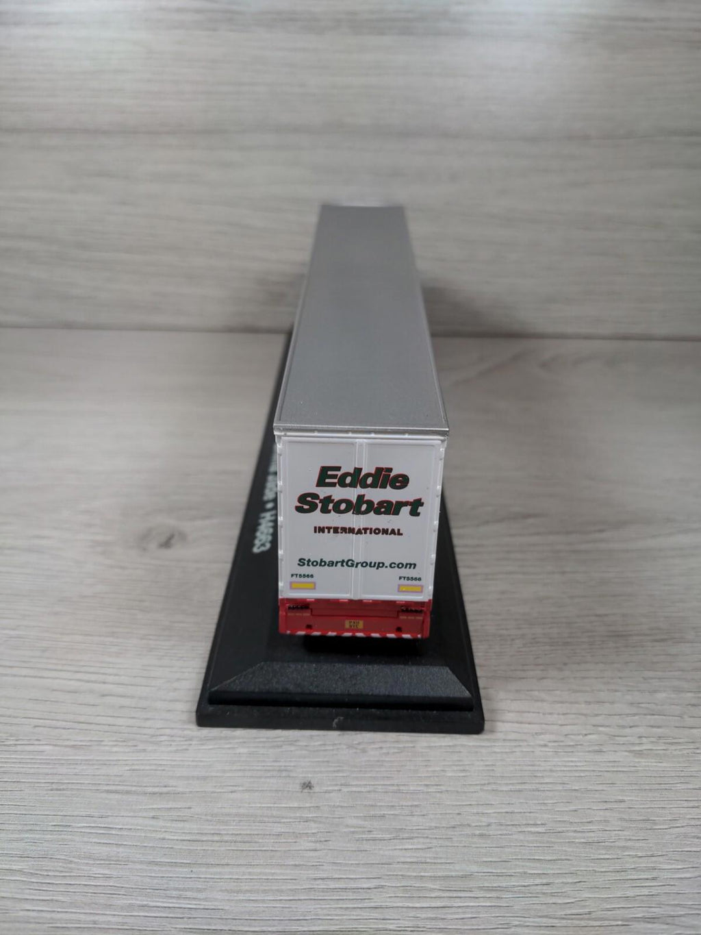 Atlas Editions Eddie Stobart Volvo FH Fridge Trailer - Emma Jade - H4663 Diecast