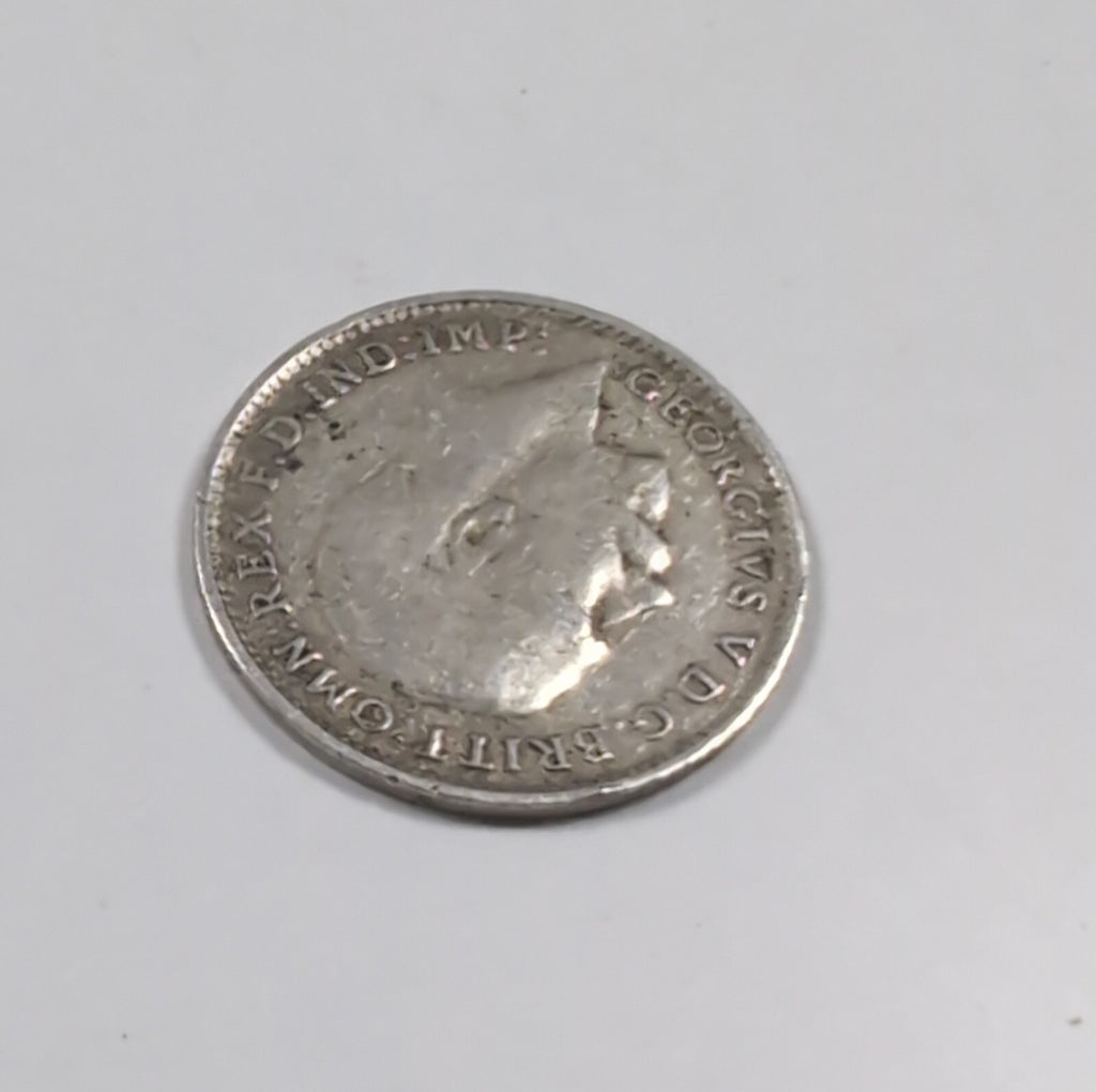 1918 George V Sterling Silver 3D Threepence Coin Good Condition
