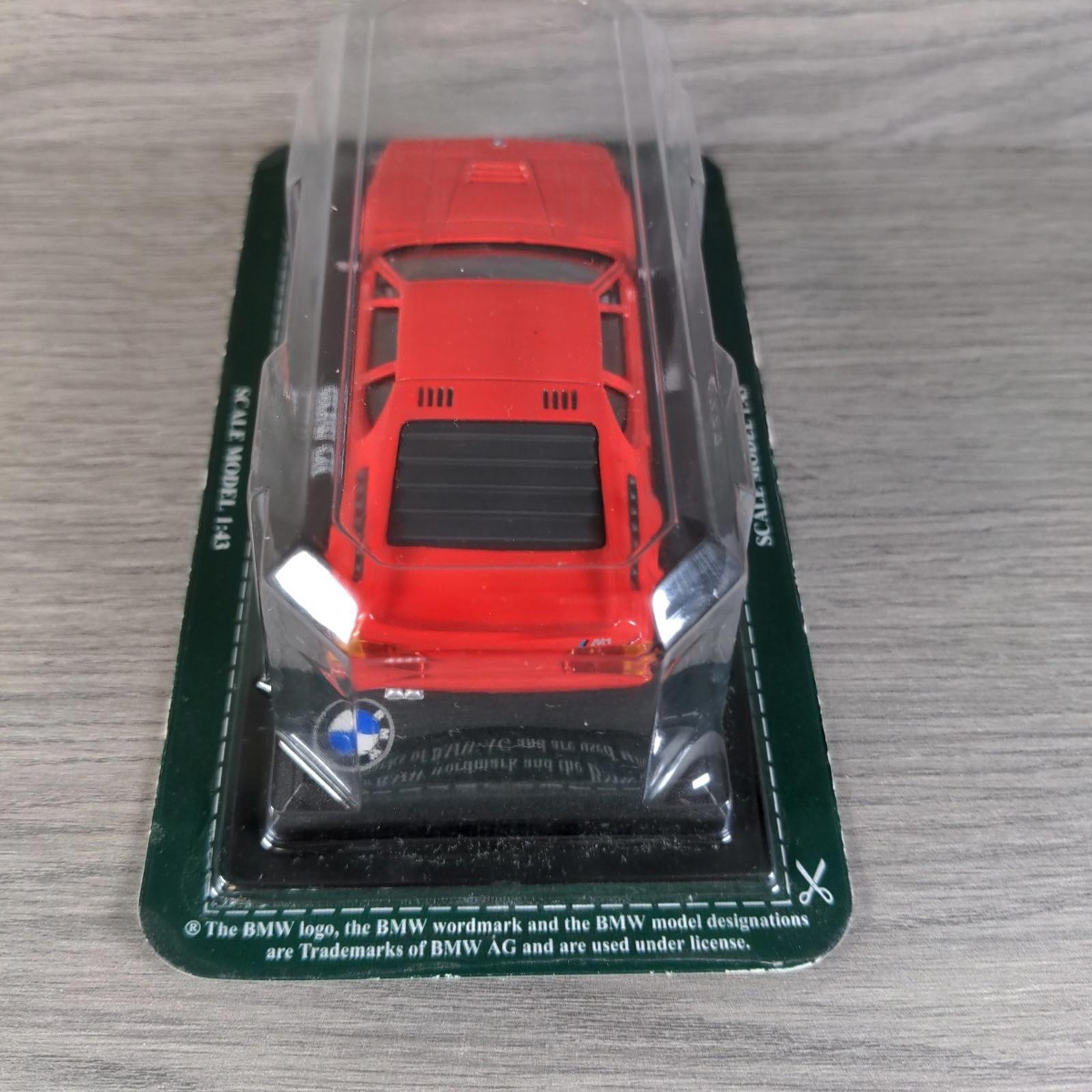 Del Prado Ultimate Car Collection BMW M1  1:43 Scale Die-Cast Model