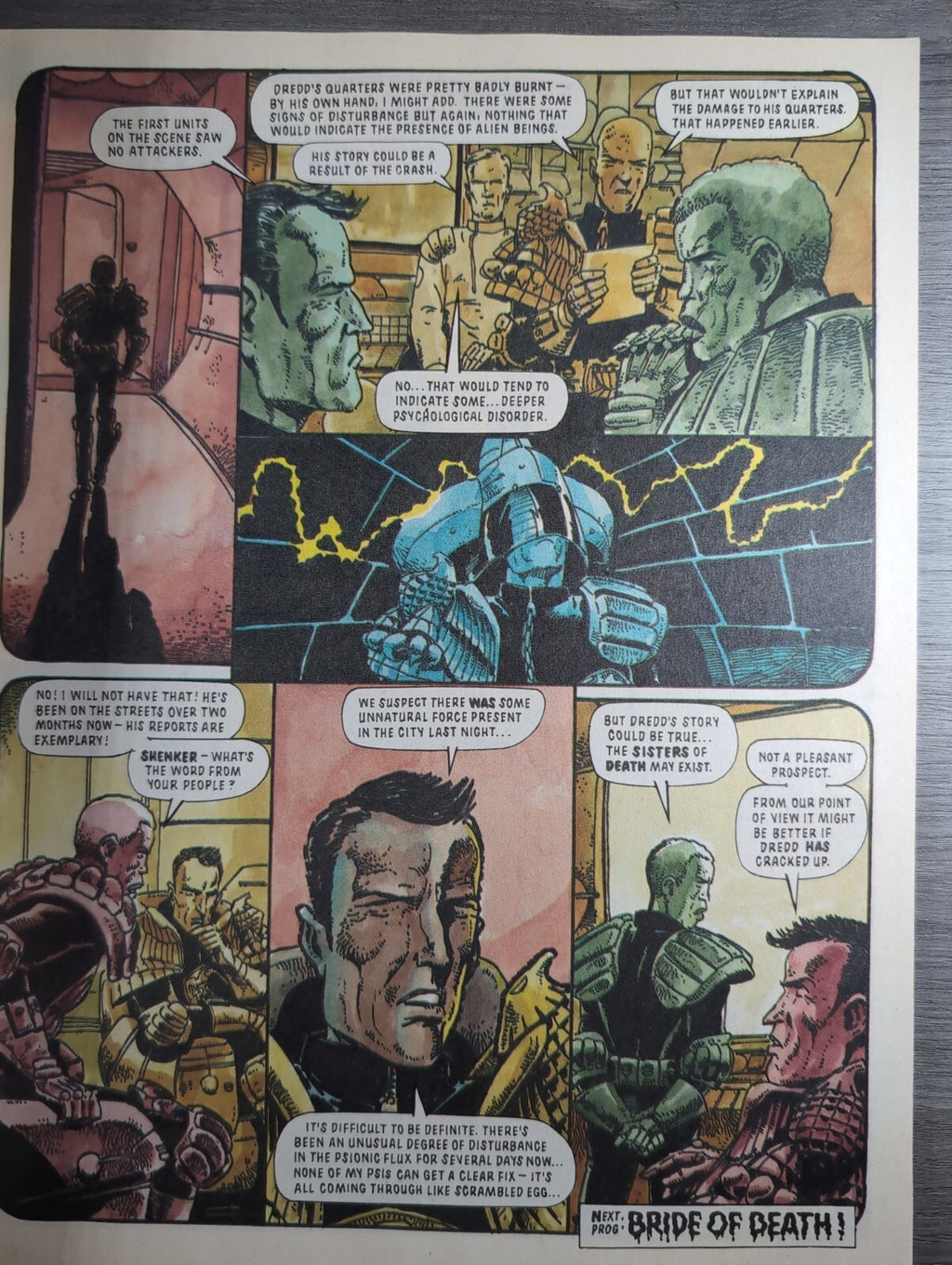 2000AD Prog 675 Featuring Judge Dredd Comic 21st April 1990 Vintage Retro Comic