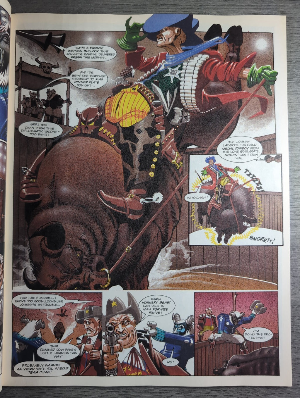 2000AD Prog 817 Featuring Judge Dredd Comic 9th Jan 1993 Vintage Retro Comic