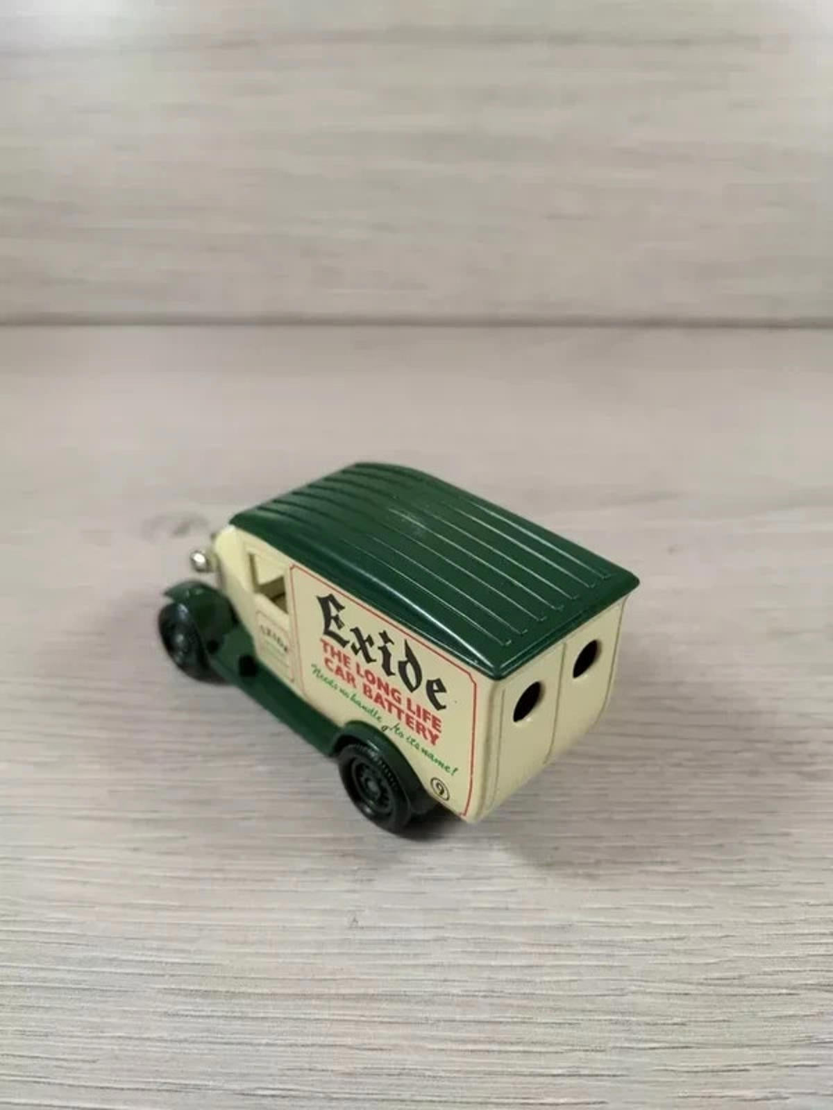 Lledo Days Gone 1934 Chevrolet Van Exide Batteries 21027 Diecast Model Van - Retrorama UK