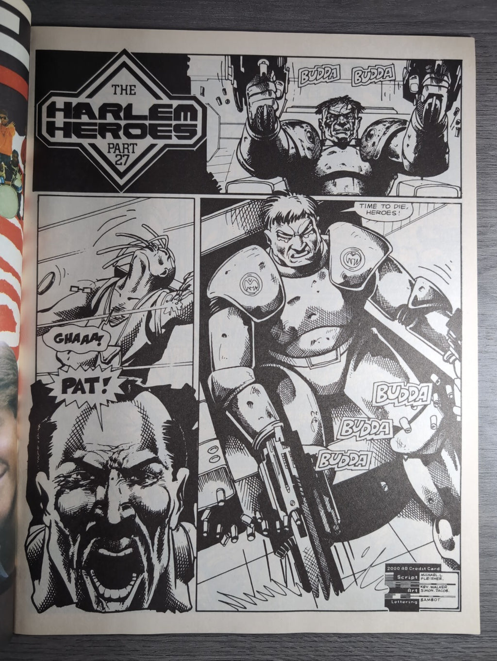 2000AD Prog 704 Featuring Judge Dredd Comic 10th Nov 1990  Vintage Retro Comic