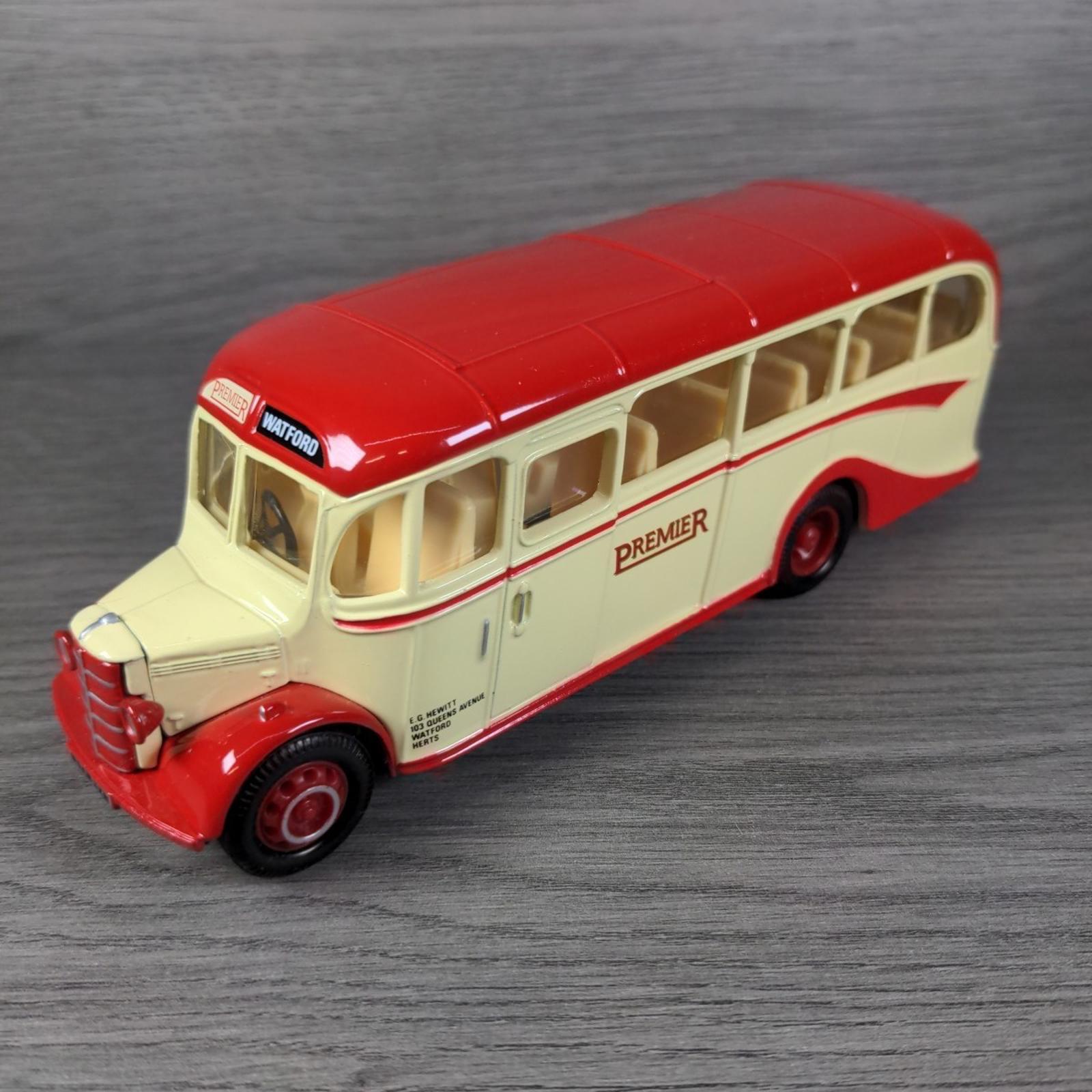 Corgi Cassic Commercials Bedford OB 97079  Leyland Tiger 70th Anniversary Set