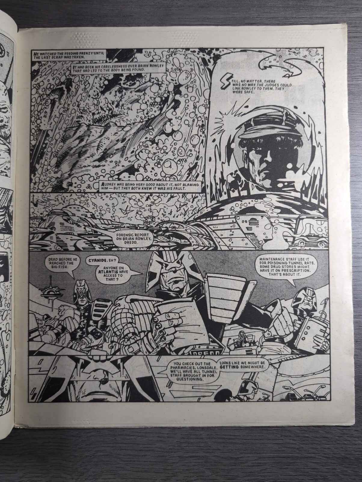 2000AD Prog 487 Featuring Judge Dread Comic Date 13th Sept 1986 Retro Comic
