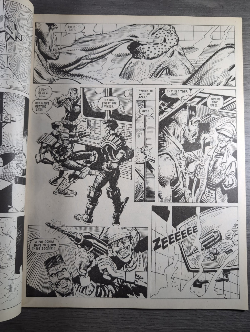 2000AD Prog 626 Featuring Judge Dread Comic 13th May 1989 Vintage Retro Comic