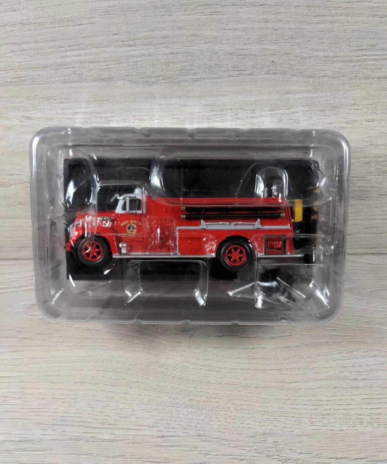 Del Prado Fire Engines of the World 1953 Pumper International 1:57 Scale Model