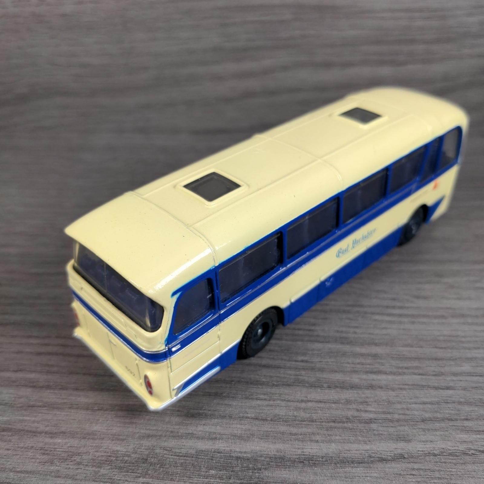 Exclusive First Editions EFE Cavalier Coach 12102 Diecast Model 1:76 Scale