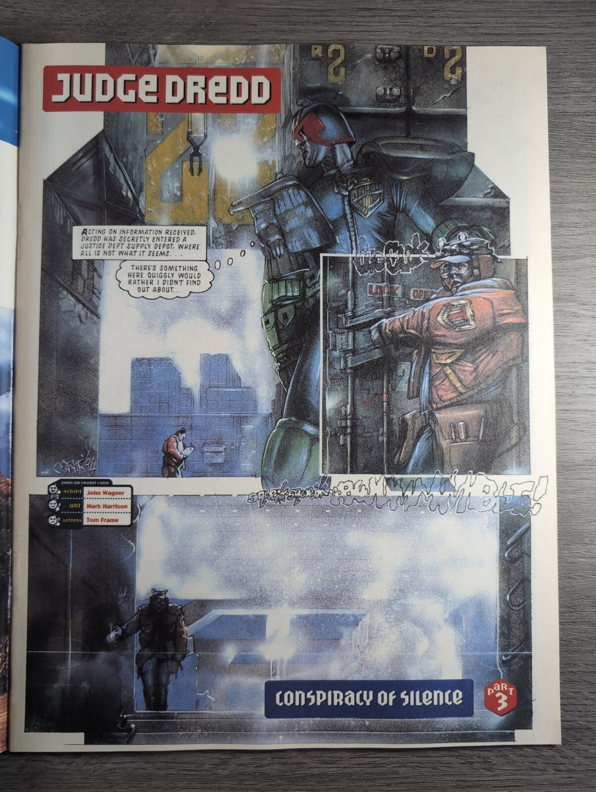 2000AD Prog 893 Featuring Judge Dredd Comic 24th June 1994 Vintage Retro Comic