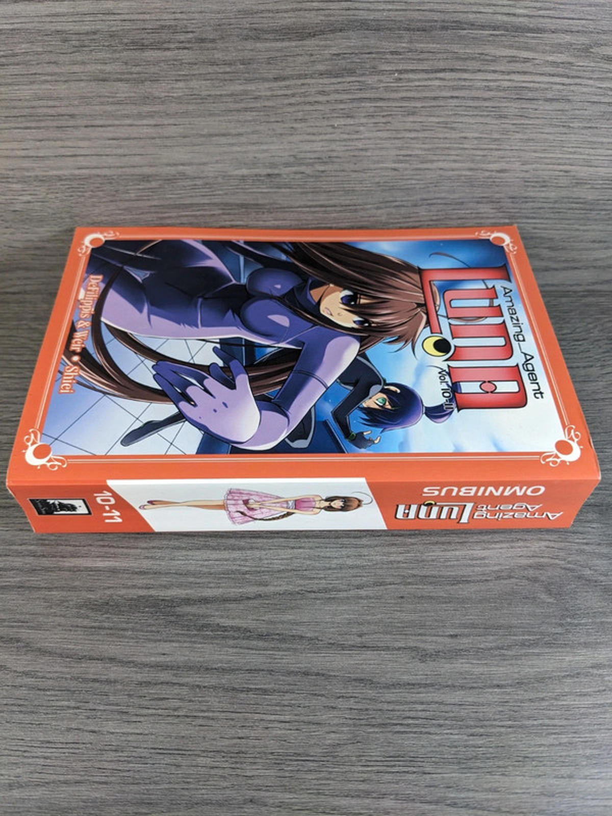 Amazing Agent Luna Omnibus 5 by Nunzio DeFilippis Manga Paperback 2015 - Retrorama UK