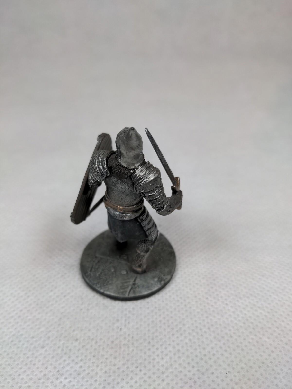 Eaglemoss - Gondorian Soldier Figure - Lord of the Rings - Collectors Models