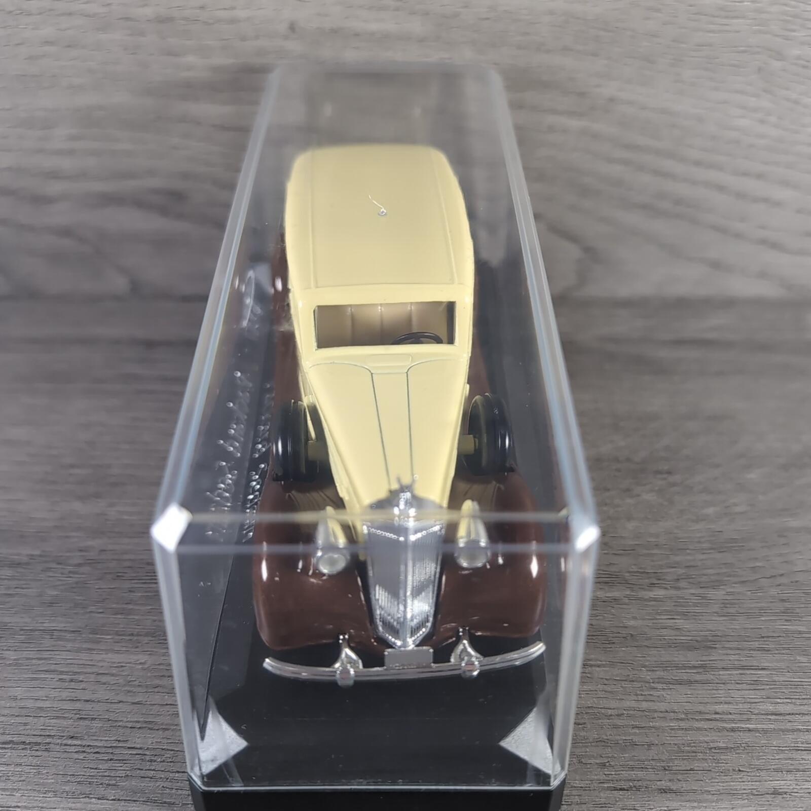 Solido Packard Sedan 4047  1:43 Scale Diecast Model Car