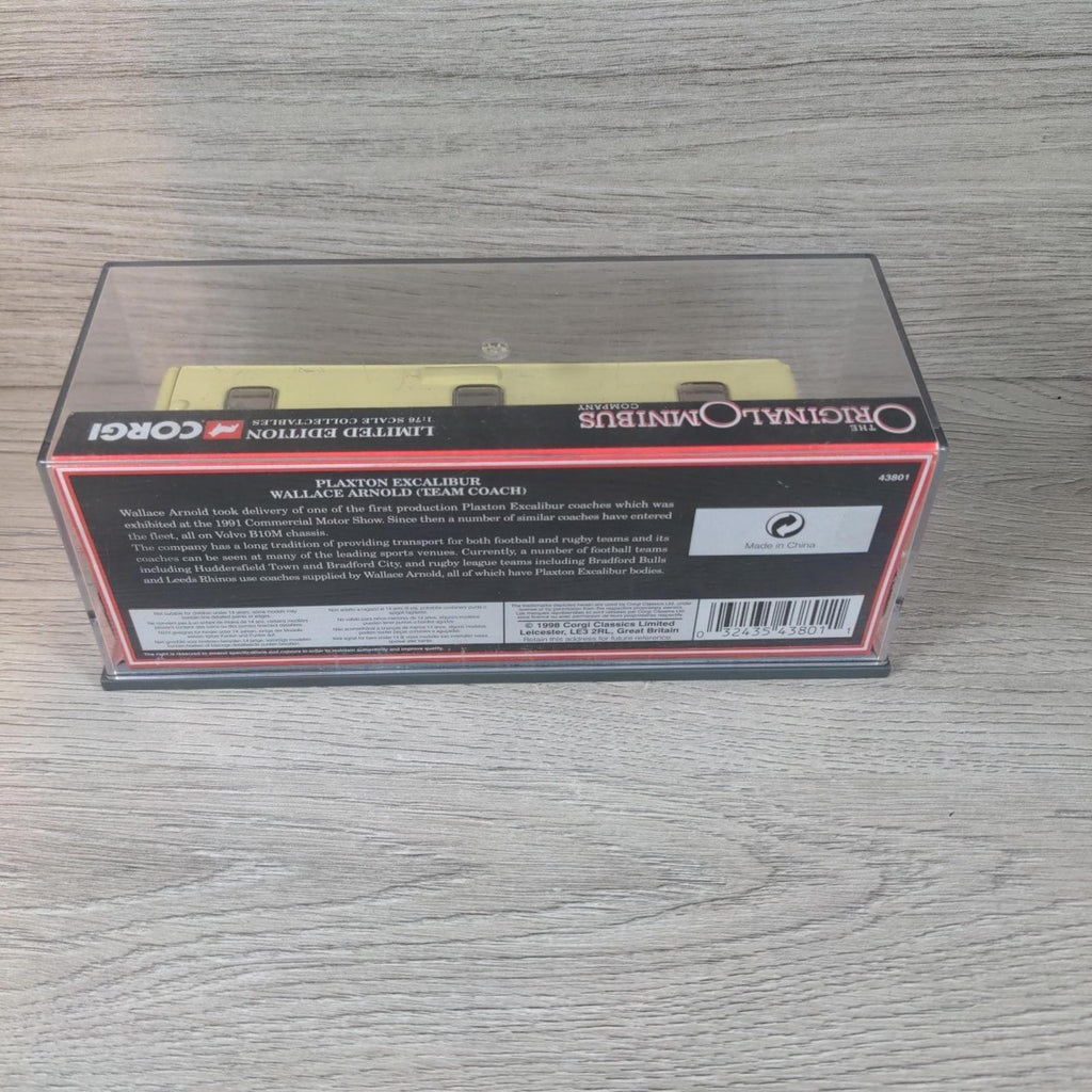 Corgi Original Omnibus 43801 Plaxton Excalibur Wallace Arnold Die-Cast Model