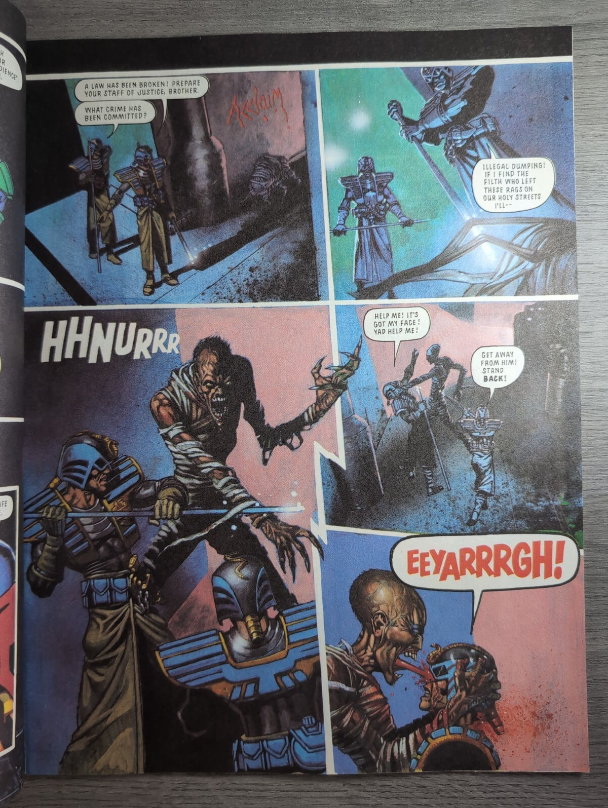 2000AD Prog 860 Featuring Judge Dredd Comic 6th Nov 1993 Vintage Retro Comic