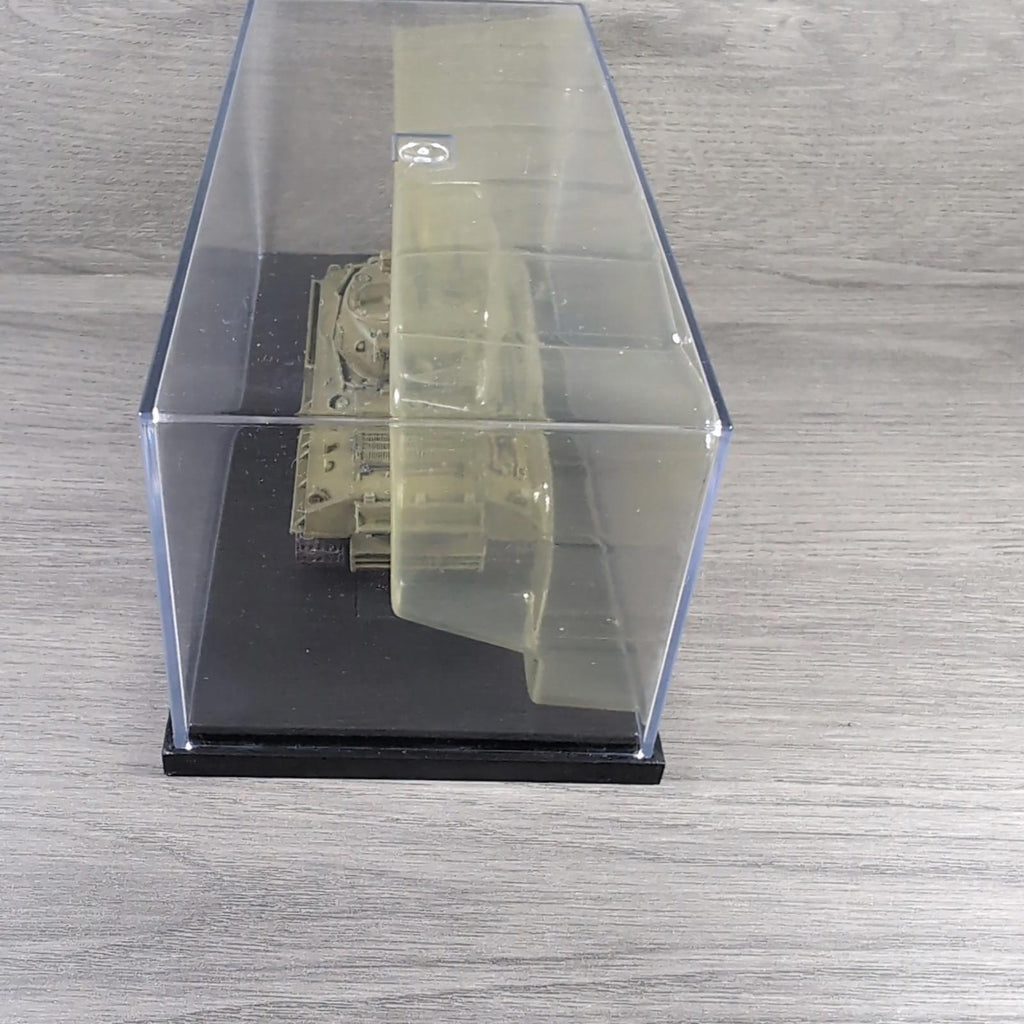 Dragon Armor M4A3E8(76)W HVSS 37th Tank Battalion Germany 1945 1:72 Scale Model