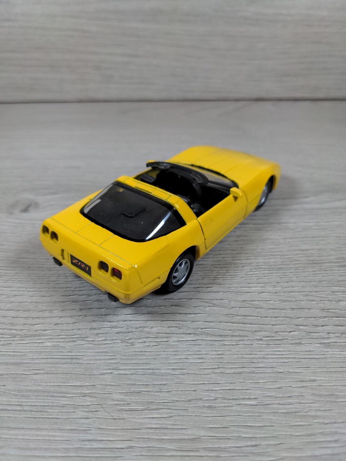 Maisto Supercar Collection Corvette ZR1 - 1:40 Scale Diecast Model - Retrorama UK