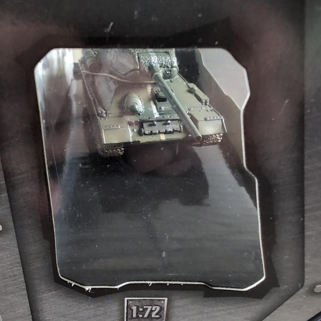 Forces Of Valour Russian T-34/85 Diecast 1:72 Scale Model 85018