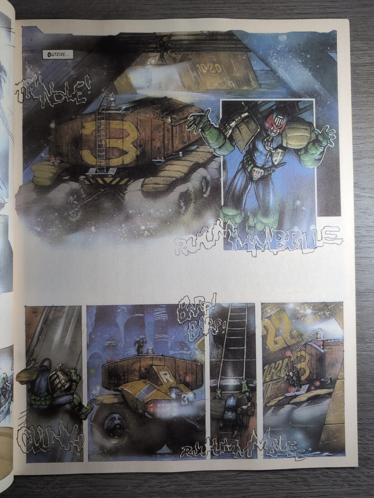 2000AD Prog 892 Featuring Judge Dredd Comic 17th Jan 1994 Vintage Retro Comic