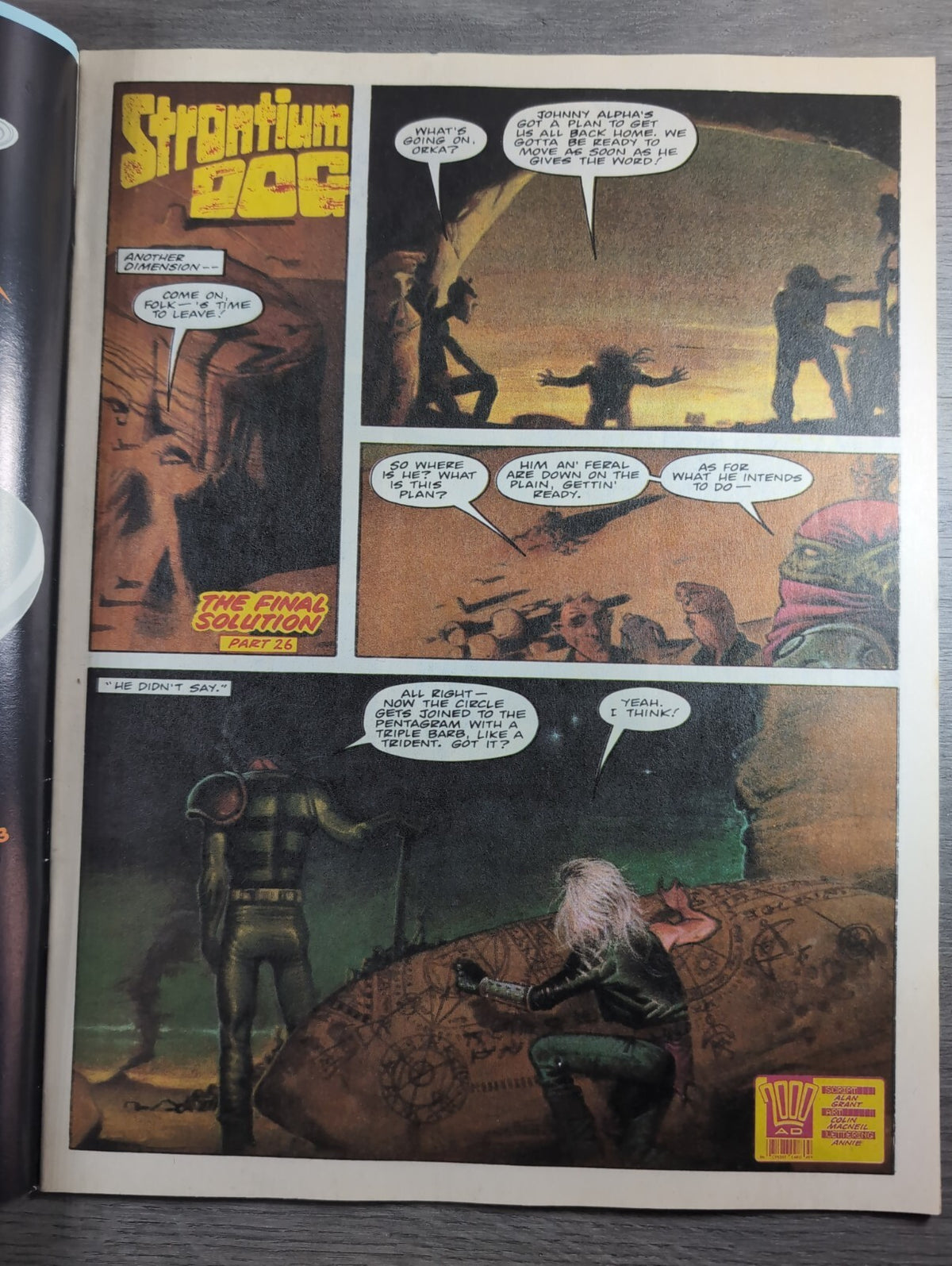 2000AD Prog 685 Featuring Judge Dredd Comic 30 June 1990 Vintage Retro Comic