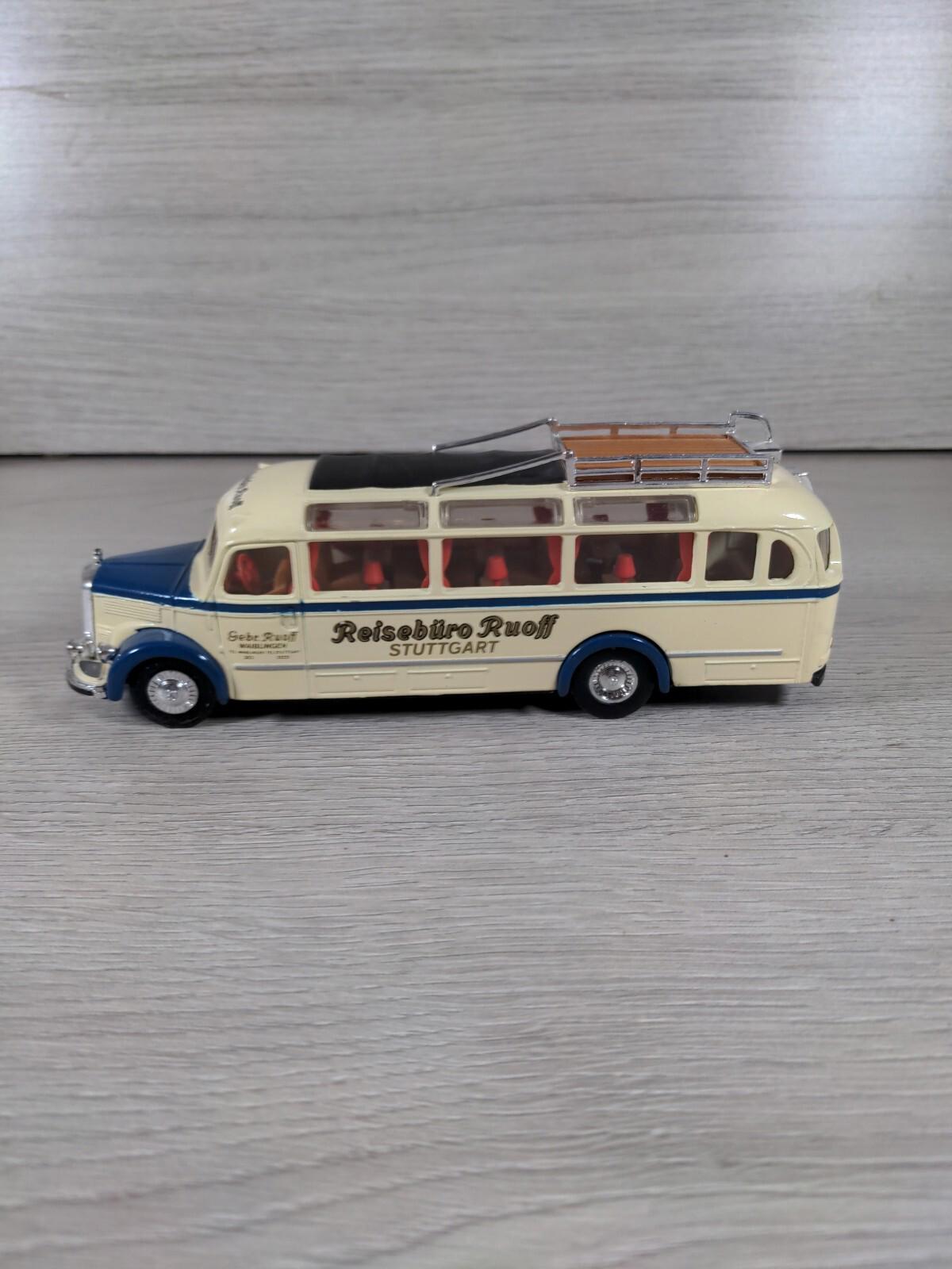 The Dinky Collection DY-S 10 1950 Mercedes-Benz Diecast Omnibus Type 0-3500 - Retrorama UK