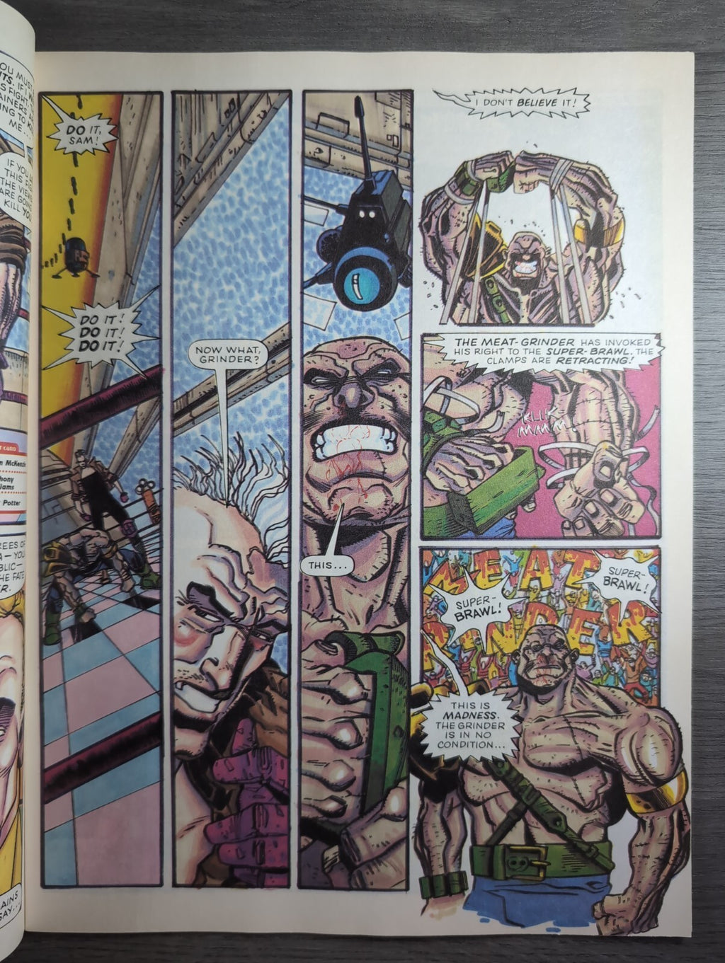2000AD Prog 860 Featuring Judge Dredd Comic 6th Nov 1993 Vintage Retro Comic